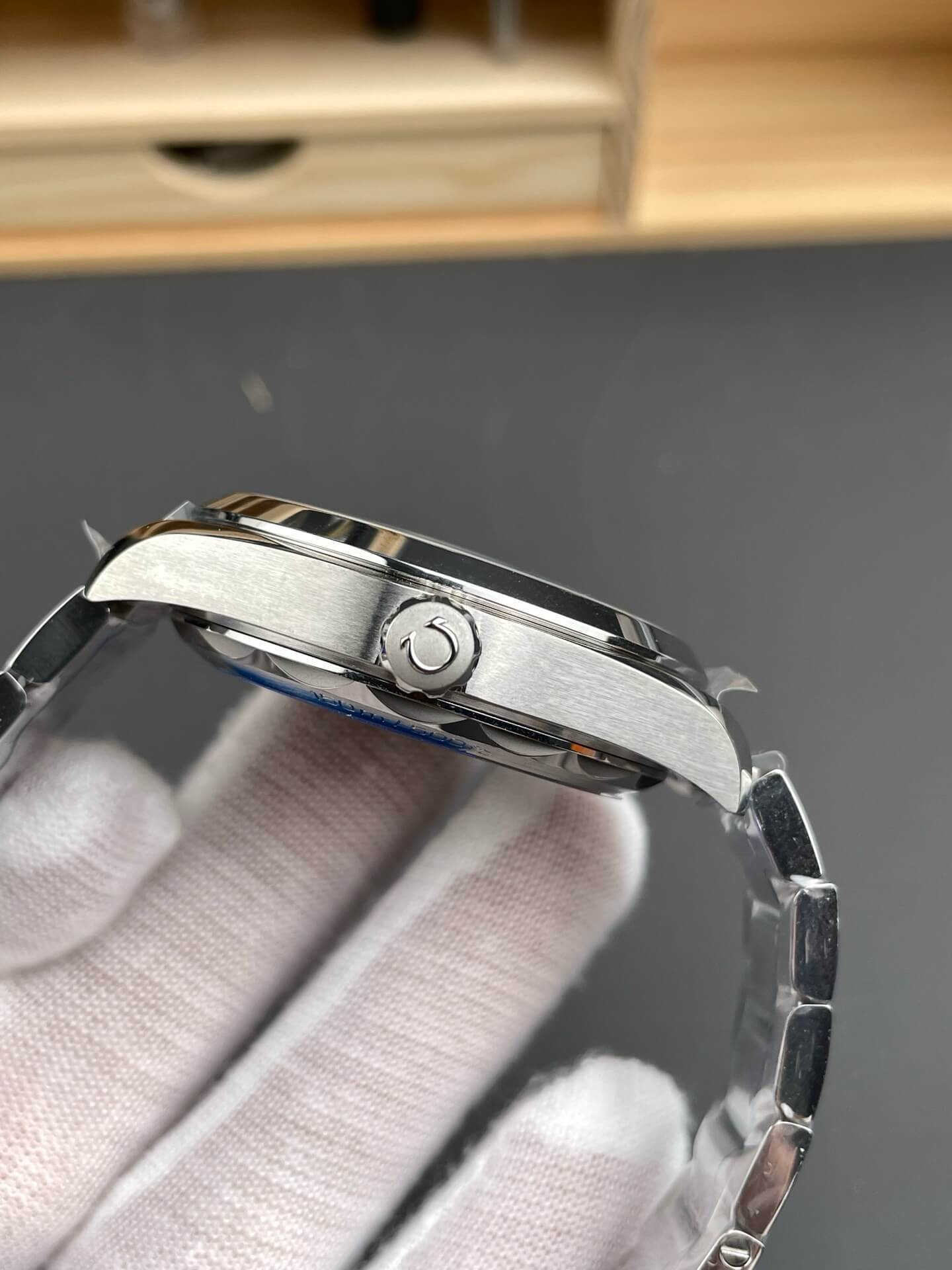 Omega Replica Seamaster Aqua Terra 150M Super Clone Watch 22010412102001 Omega Replica Seamaster Aqua Terra 150M Super Clone Watch 22010412102001