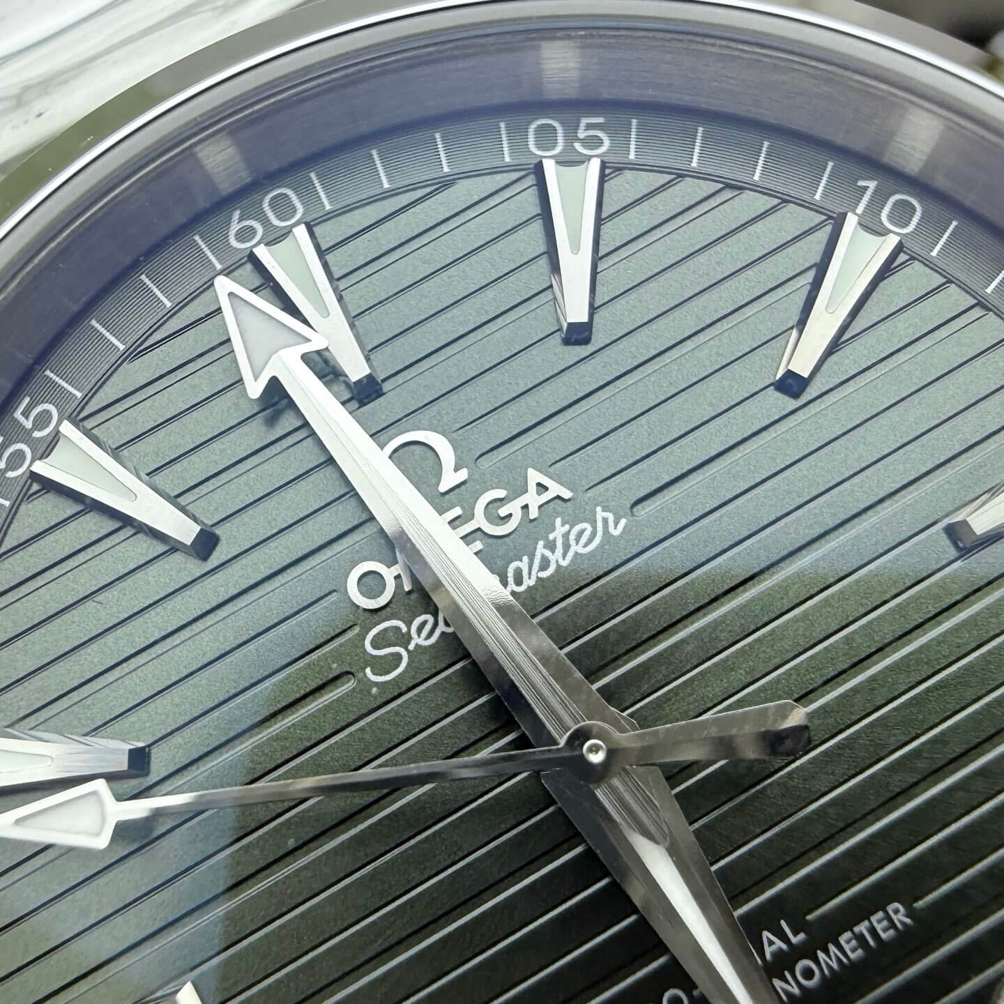 Omega Replica Seamaster Aqua Terra 150M Super Clone Watch 22010412110001 Omega Replica Seamaster Aqua Terra 150M Super Clone Watch 22010412110001