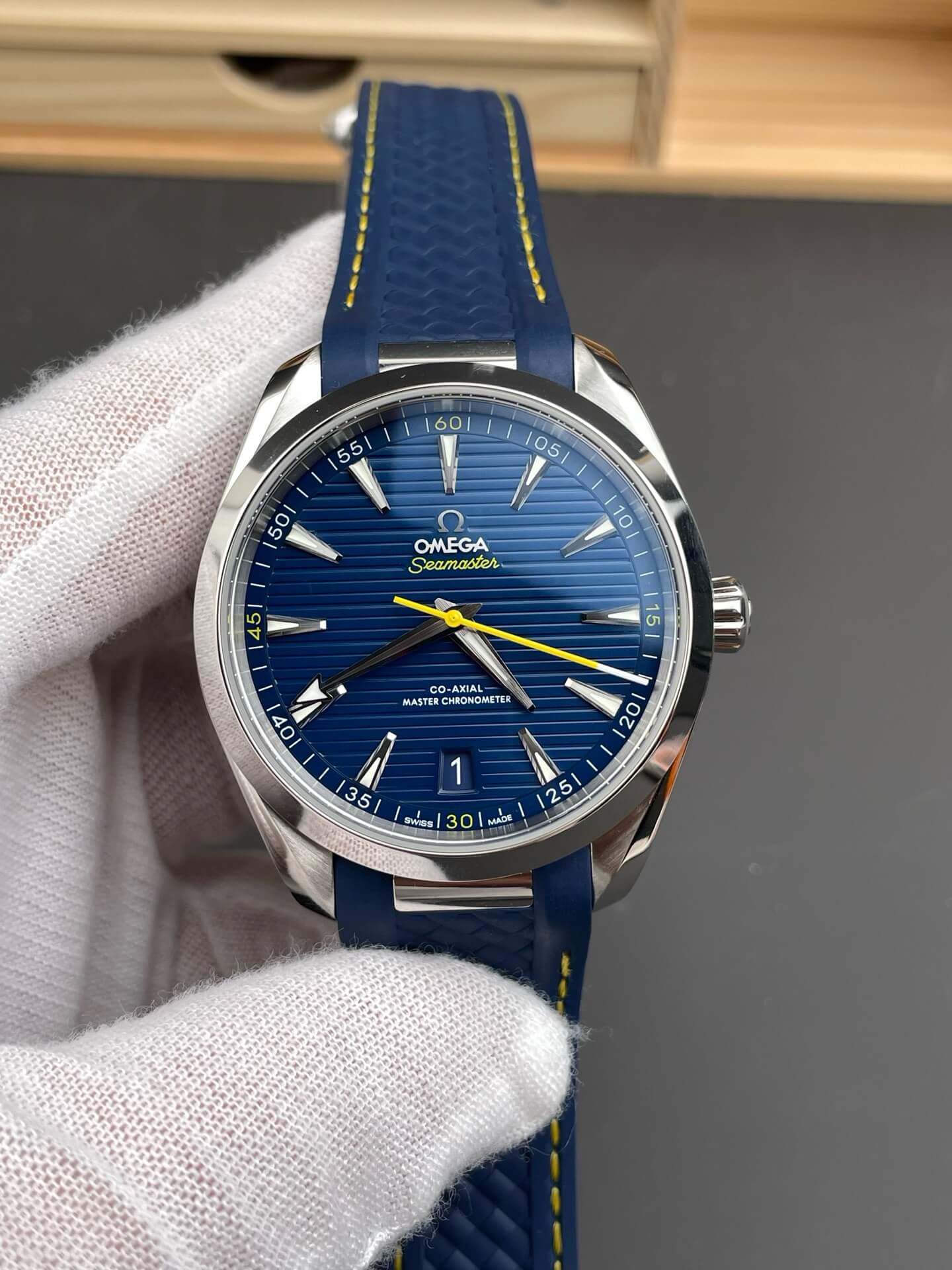 Omega Replica Seamaster Aqua Terra 150M Super Clone Watch 22012412103009 Omega Replica Seamaster Aqua Terra 150M Super Clone Watch 22012412103009