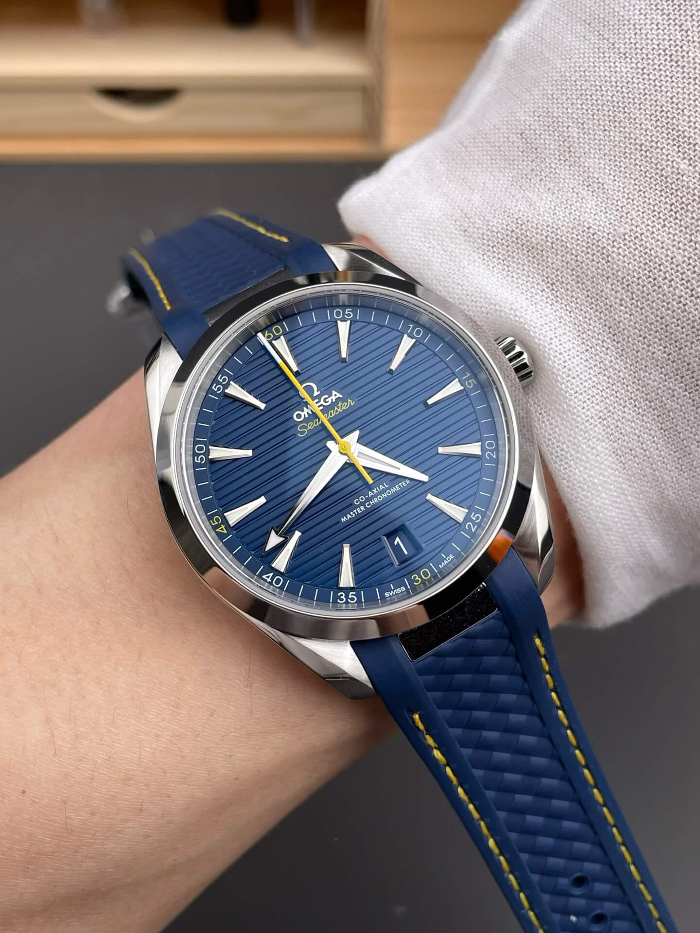 Omega Replica Seamaster Aqua Terra 150M Super Clone Watch 22012412103009 Omega Replica Seamaster Aqua Terra 150M Super Clone Watch 22012412103009