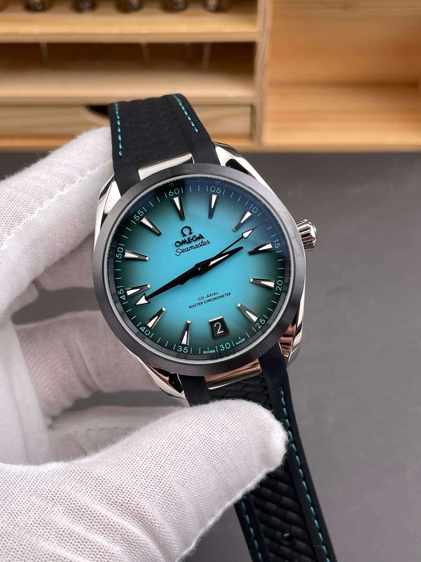 Omega Replica Seamaster Aqua Terra 150M Super Clone Watch 22032412103001