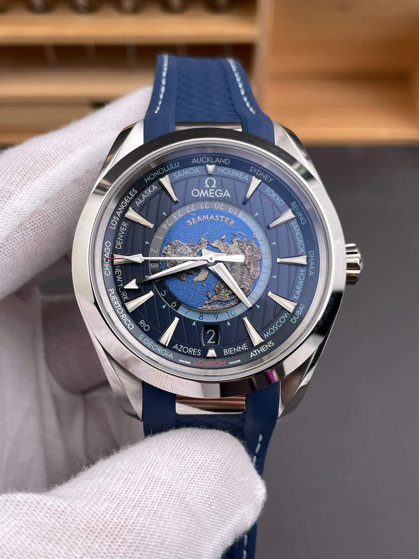Omega Replica Seamaster Aqua Terra 150M Super Clone Watch 22012432203001