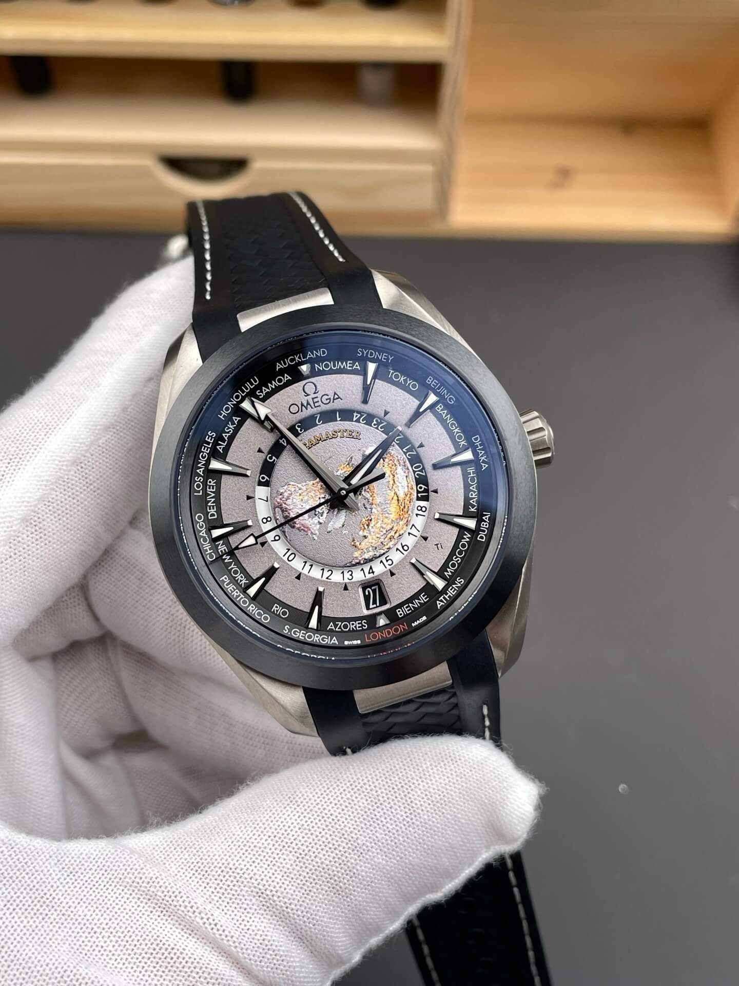 Omega Replica Seamaster Aqua Terra 150M Super Clone Watch 22092432299001 Omega Replica Seamaster Aqua Terra 150M Super Clone Watch 22092432299001