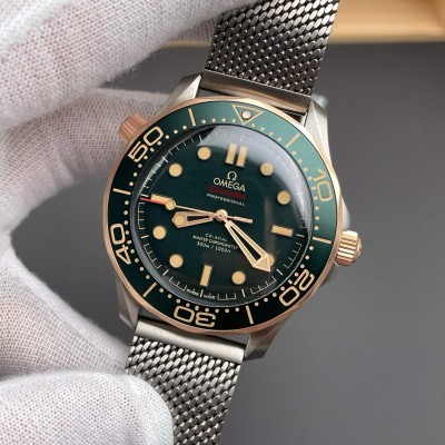 Omega Replica Seamaster Diver 300M 007 Edition Super Clone Watch 21090422010001