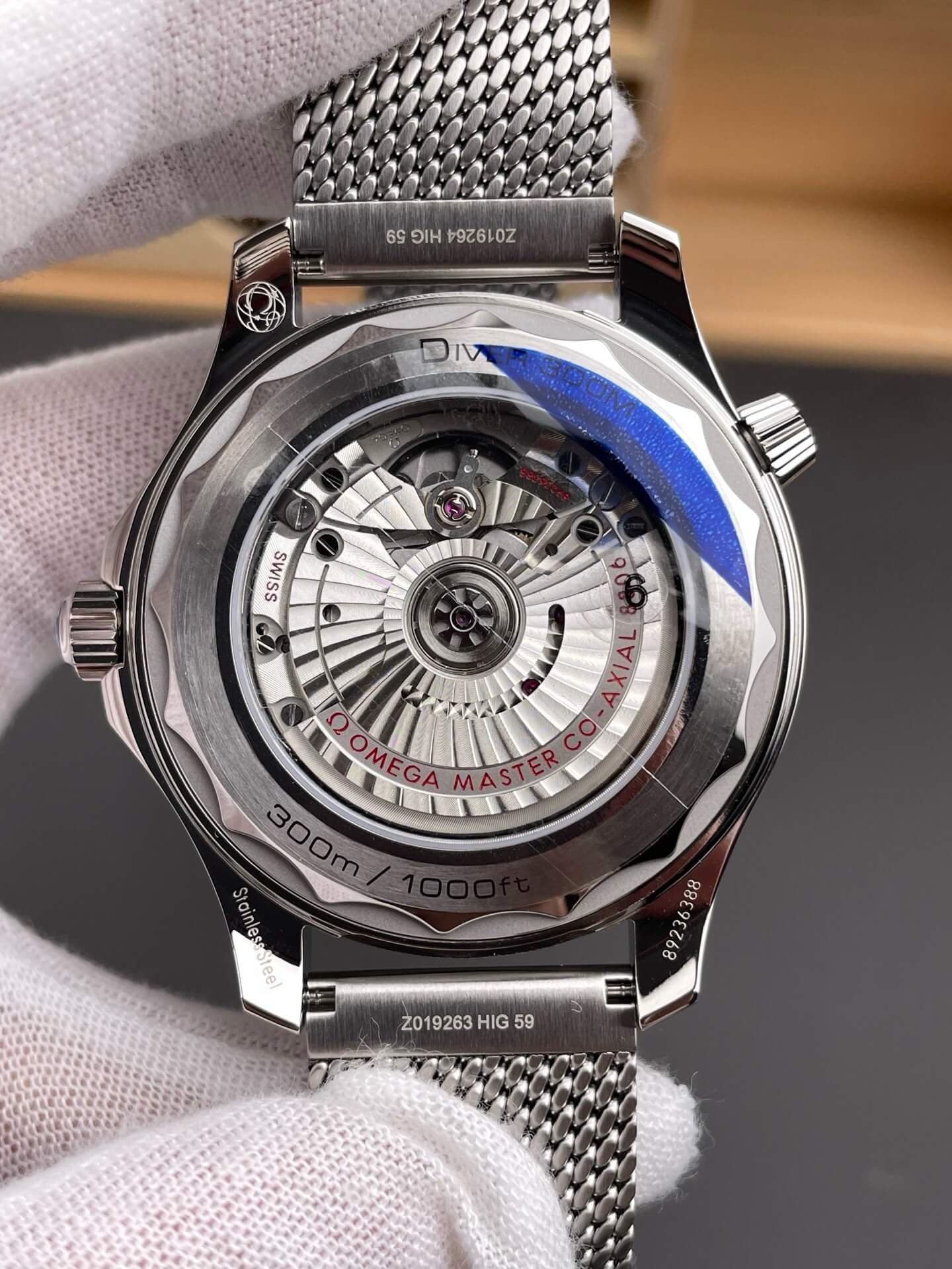Omega Replica Seamaster Diver 300M Super Clone Watch 21030422001010 Omega Replica Seamaster Diver 300M Super Clone Watch 21030422001010