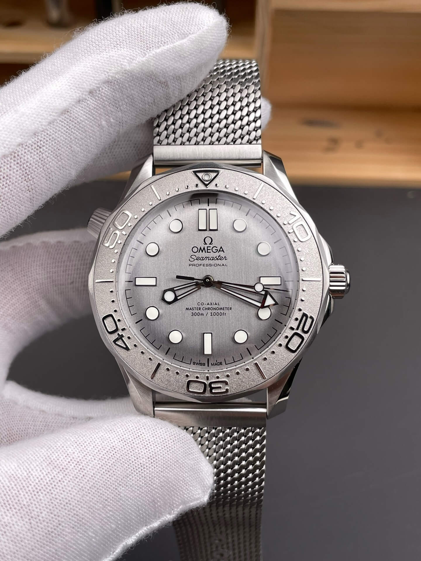 Omega Replica Seamaster Diver 300M Super Clone Watch 21030422006002 Omega Replica Seamaster Diver 300M Super Clone Watch 21030422006002