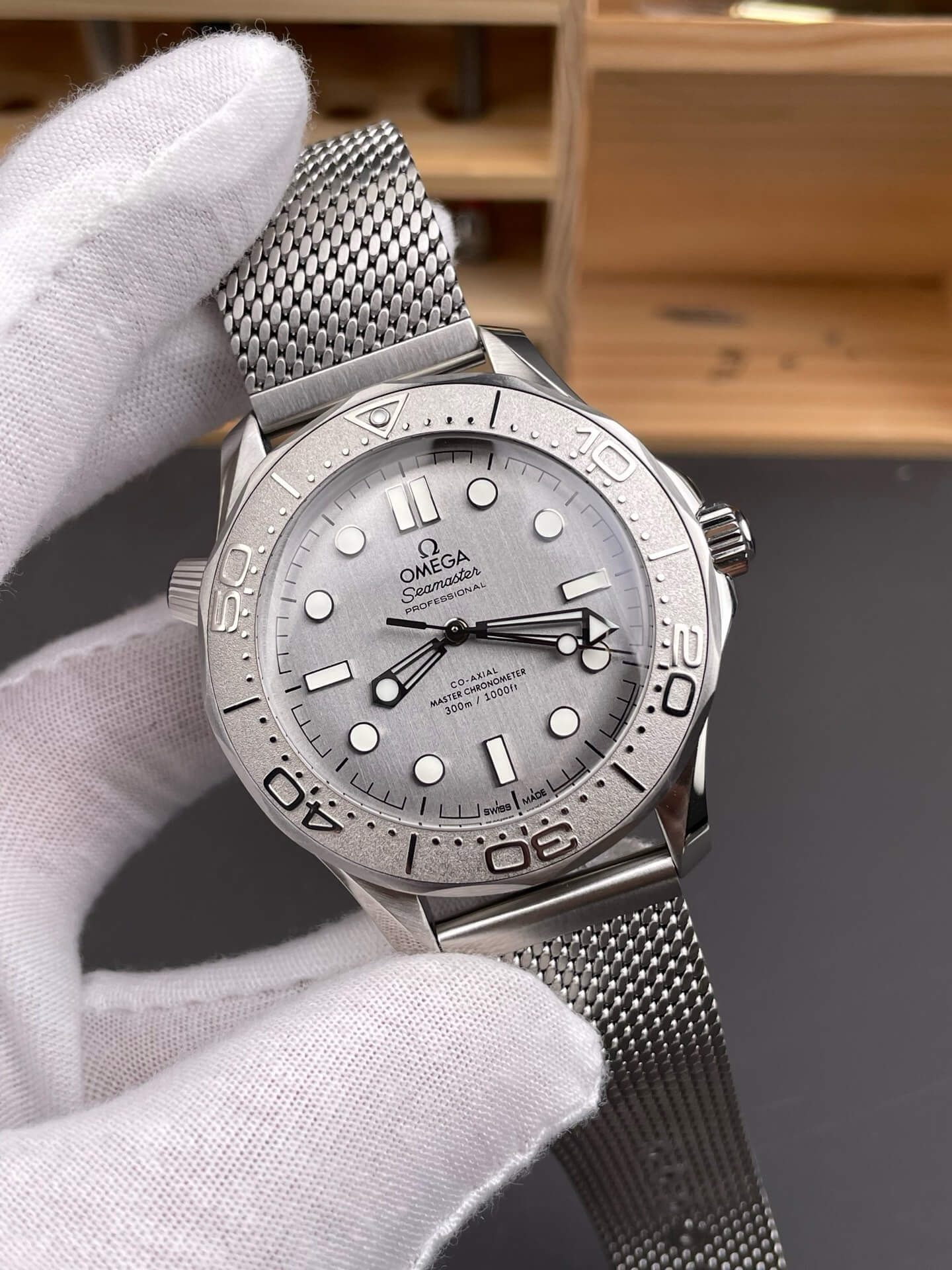 Omega Replica Seamaster Diver 300M Super Clone Watch 21030422006002 Omega Replica Seamaster Diver 300M Super Clone Watch 21030422006002