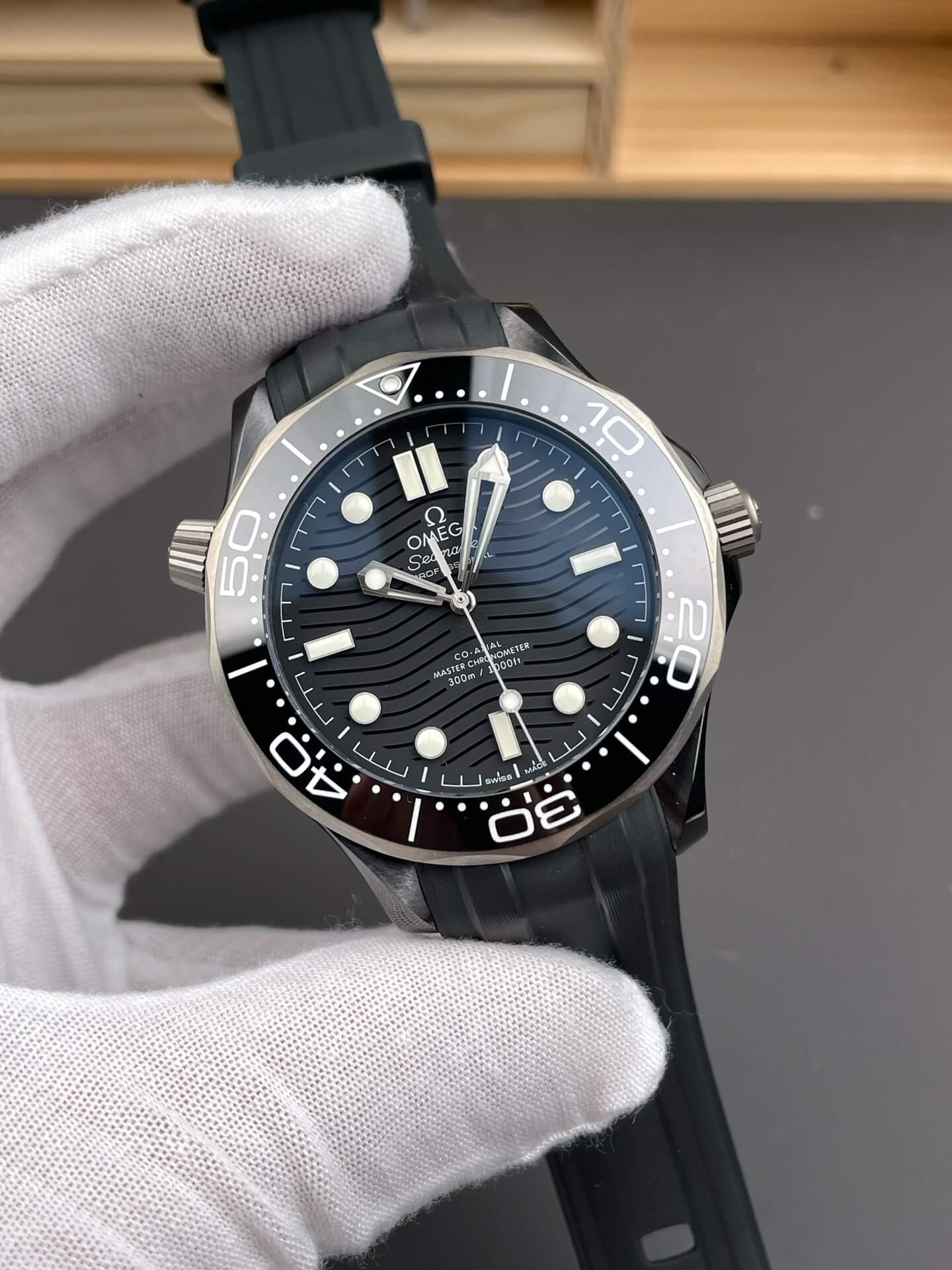 Omega Replica Seamaster Diver 300M Super Clone Watch 21092442001001 Omega Replica Seamaster Diver 300M Super Clone Watch 21092442001001