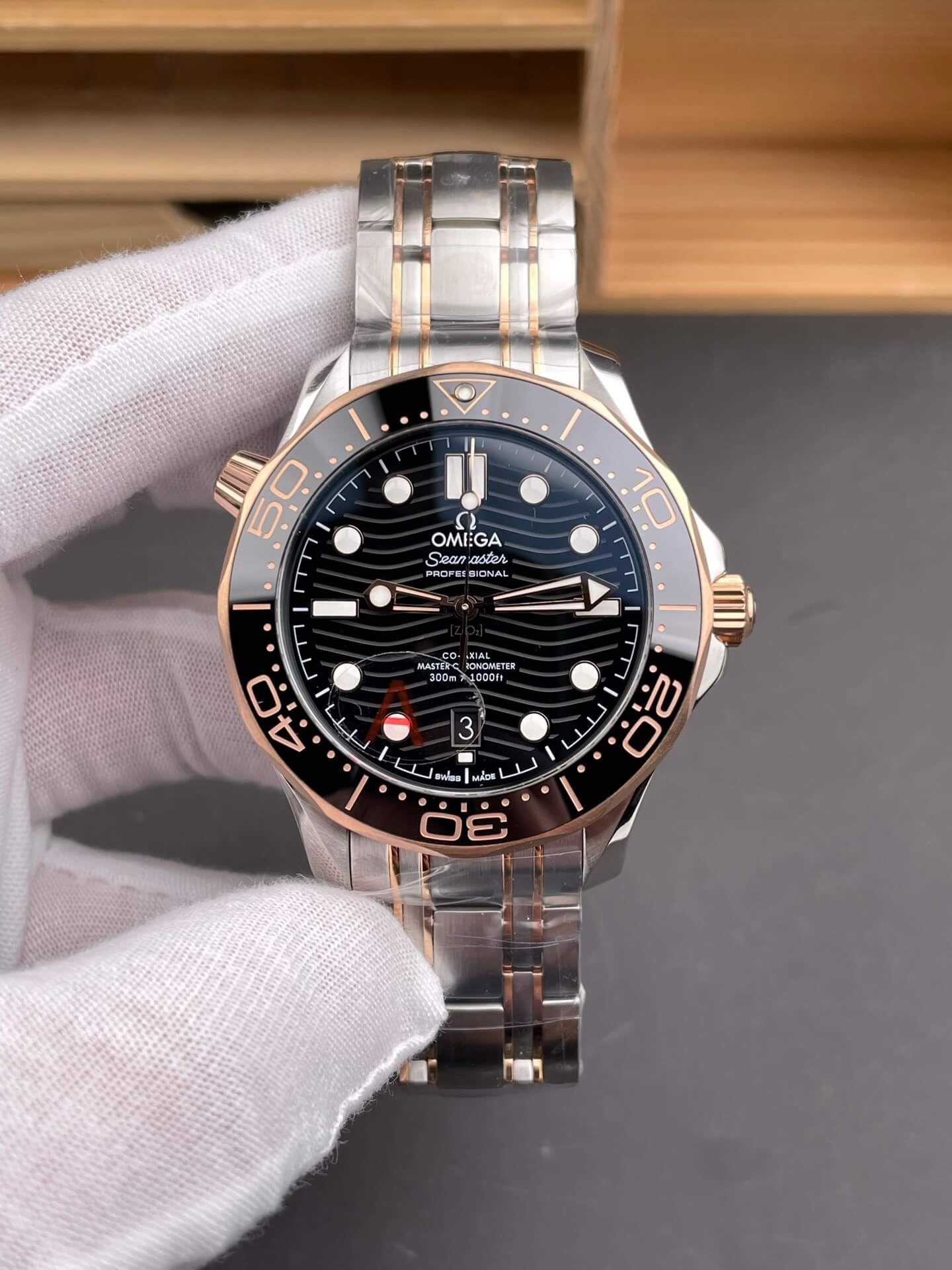 Omega Replica Seamaster Diver 300M Super Clone Watch 21020422001001