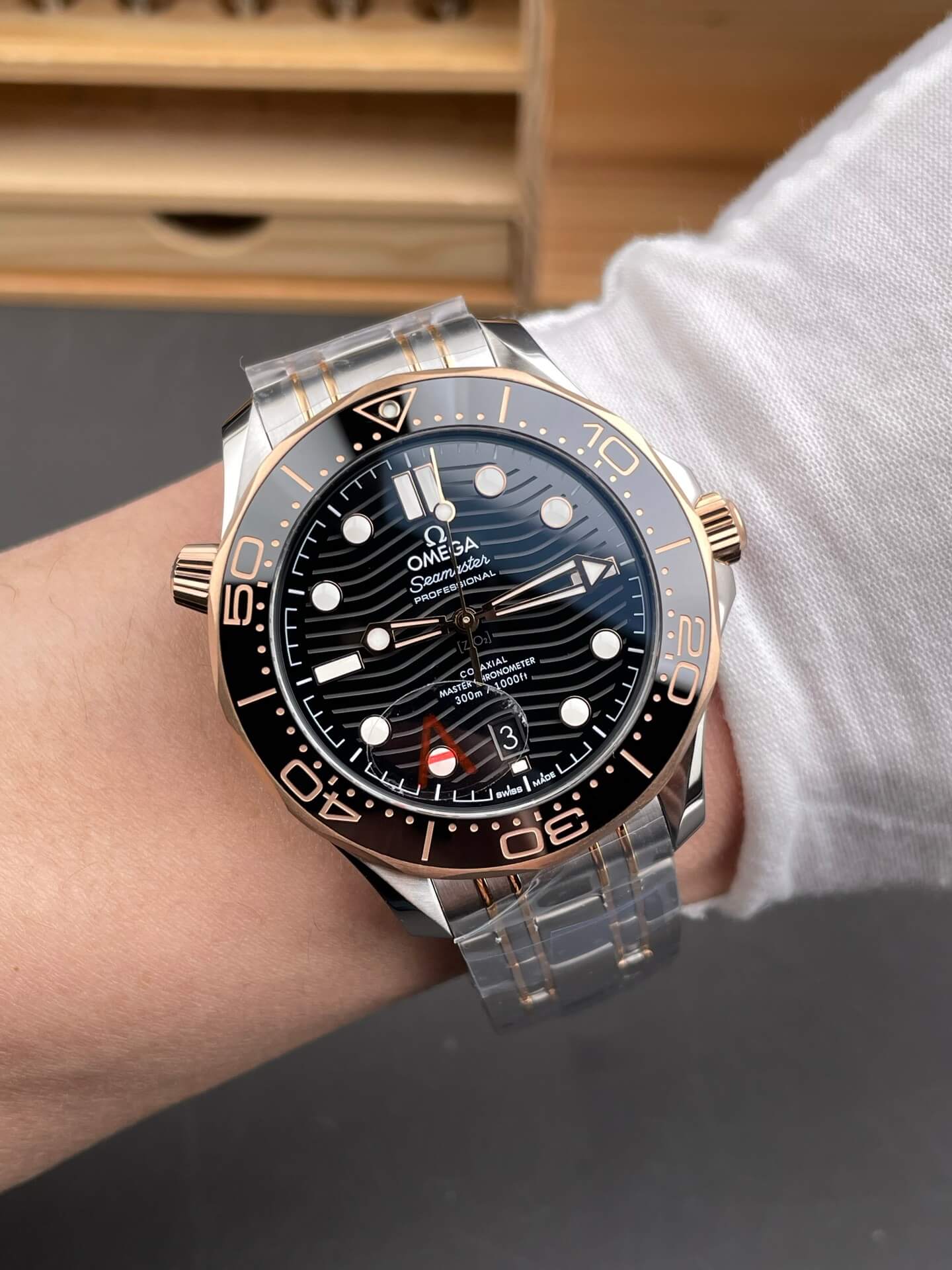 Omega Replica Seamaster Diver 300M Super Clone Watch 21020422001001