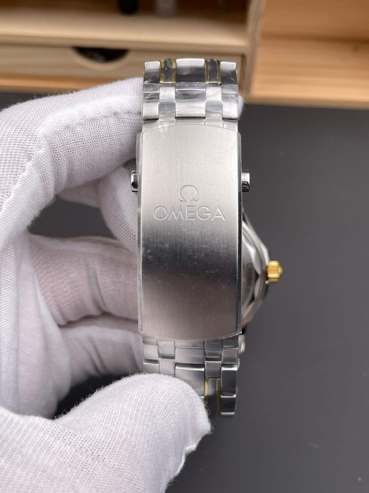 Omega Replica Seamaster Diver 300M Super Clone Watch 21020422001002