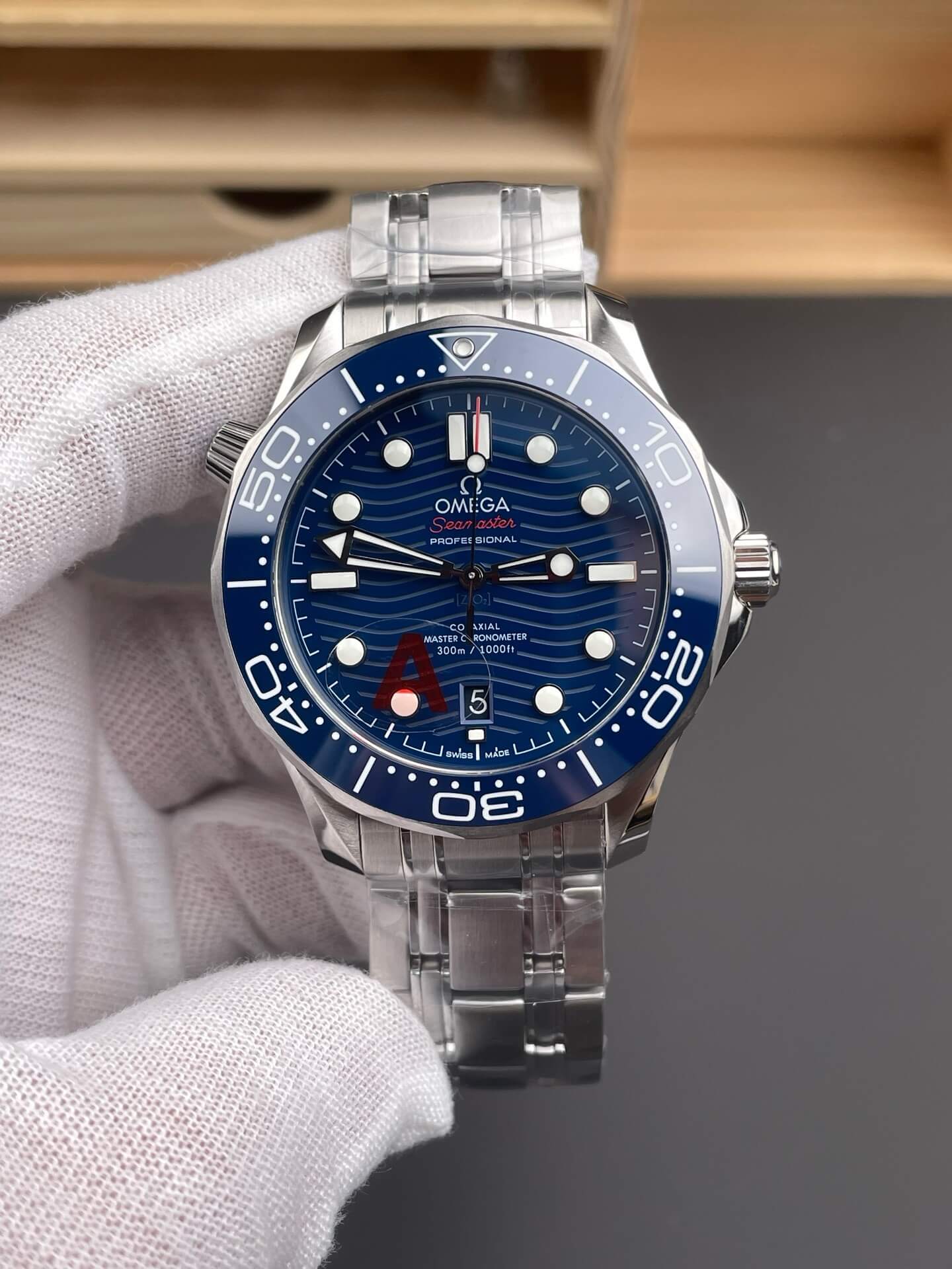 Omega Replica Seamaster Diver 300M Super Clone Watch 21030422003001 Omega Replica Seamaster Diver 300M Super Clone Watch 21030422003001