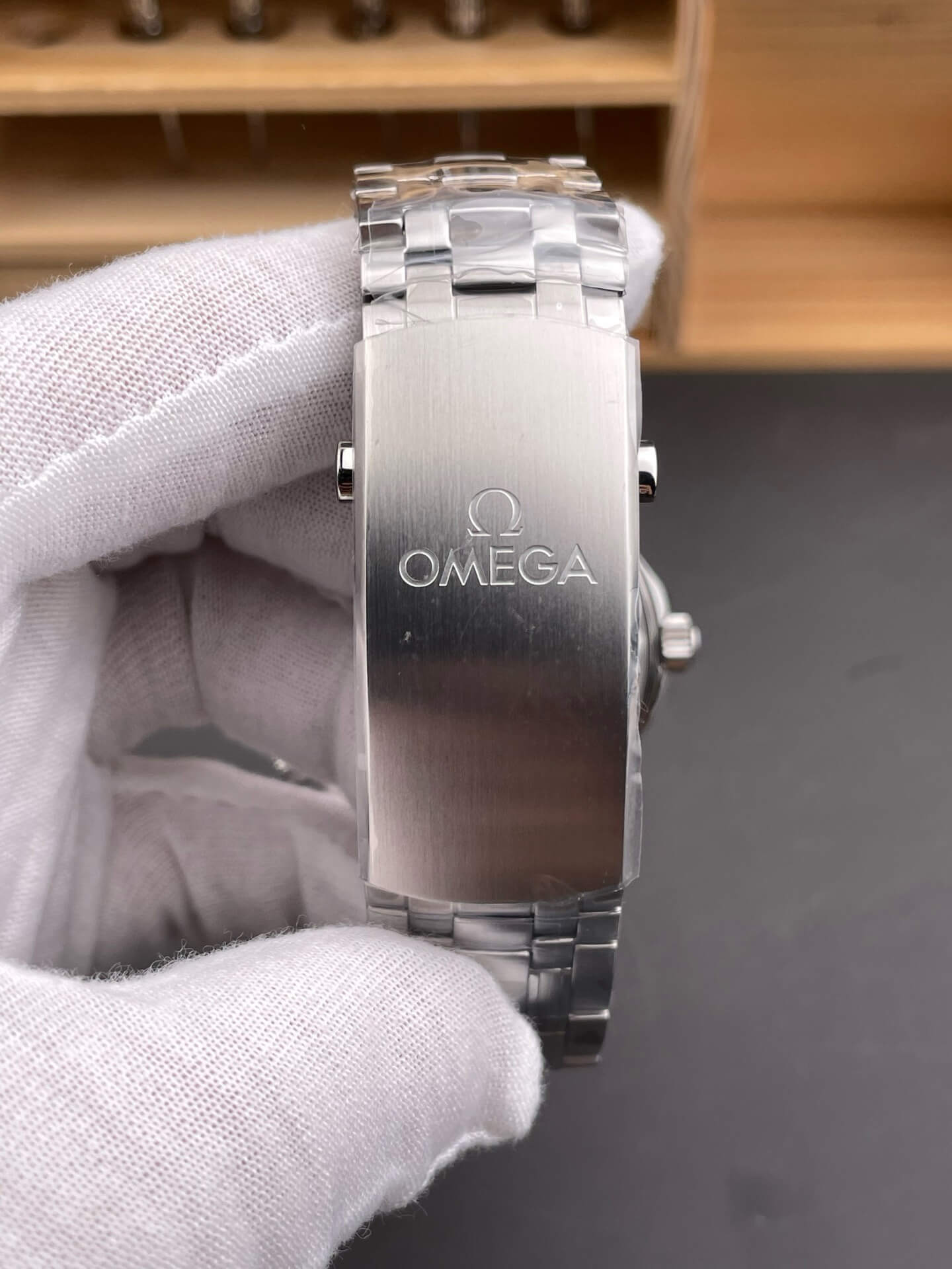 Omega Replica Seamaster Diver 300M Super Clone Watch 21030422006001