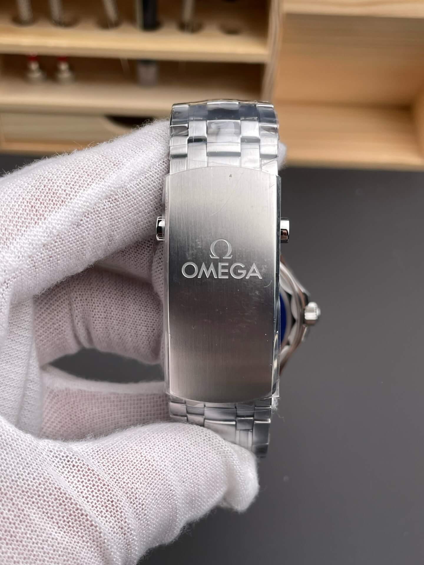 Omega Replica Seamaster Diver 300M Super Clone Watch 21030422010001