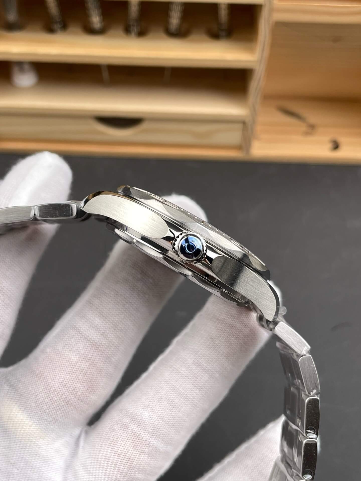 Omega Replica Seamaster Diver 300M "Beijing 2022" Super Clone Watch 52230422003001