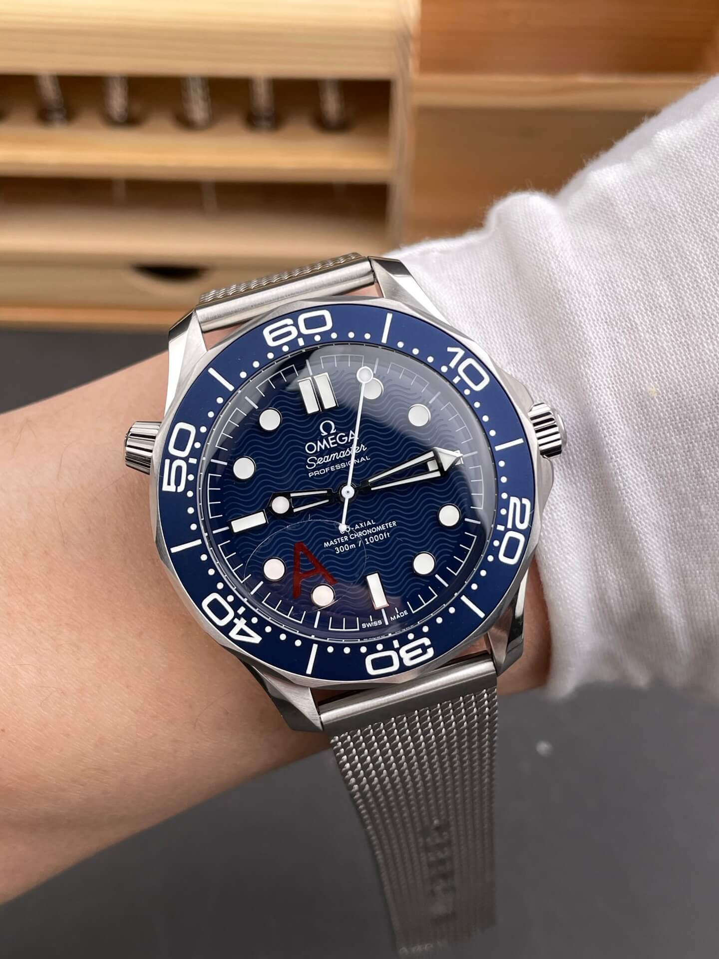 Omega Replica Seamaster Diver 300M "James Bond 60th anniversary" Super Clone Watch 21030422003002