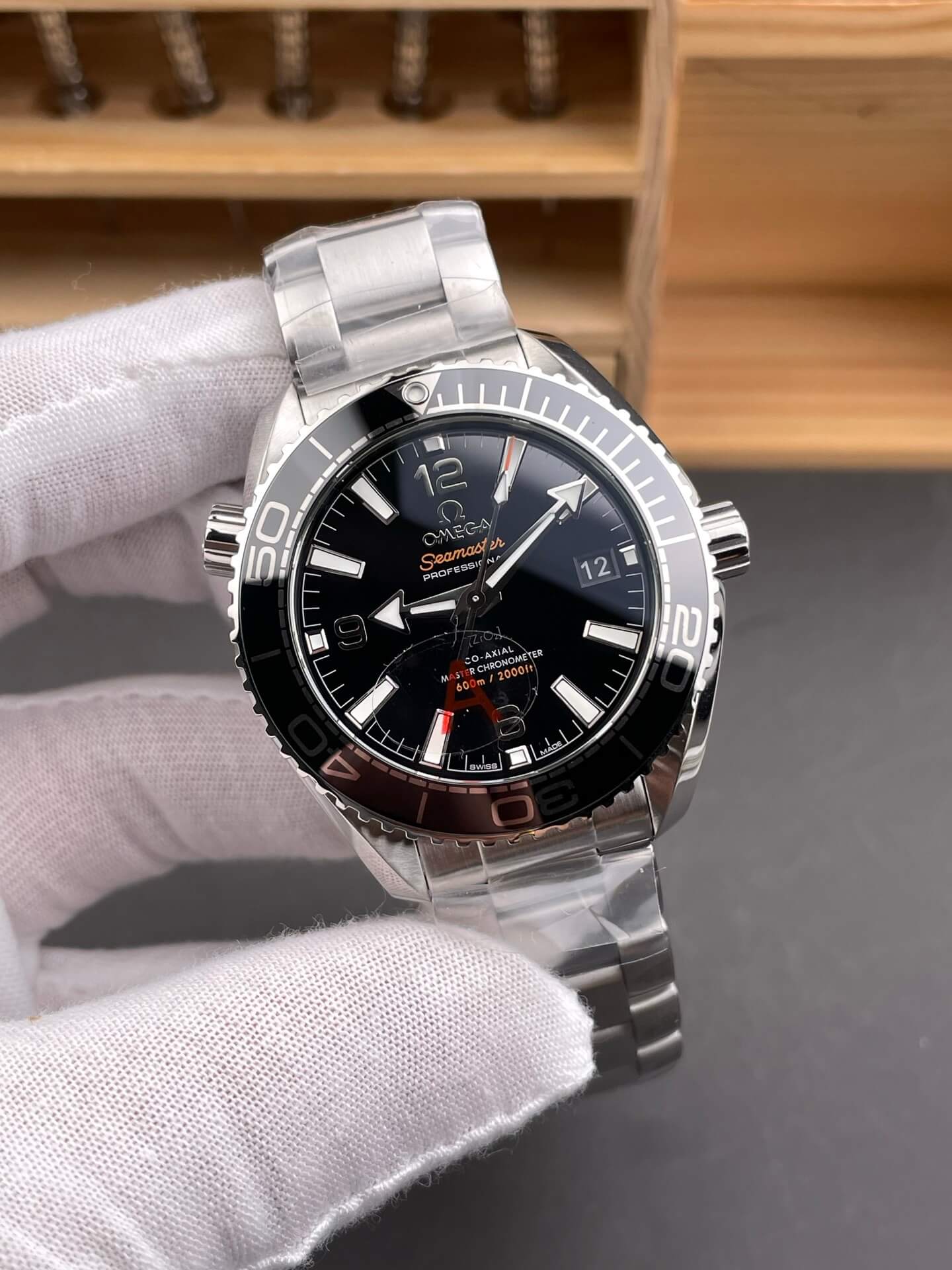 Omega Replica Seamaster Planet Ocean 600M Super Clone Watch 21530402001001