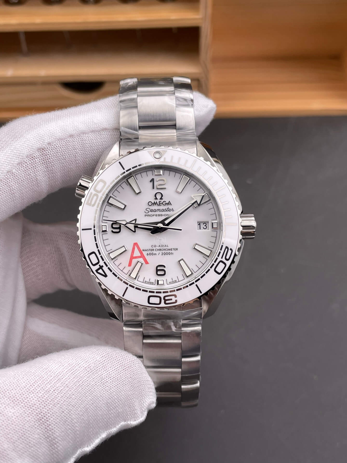 Omega Replica Seamaster Planet Ocean 600M Super Clone Watch 21530402004001