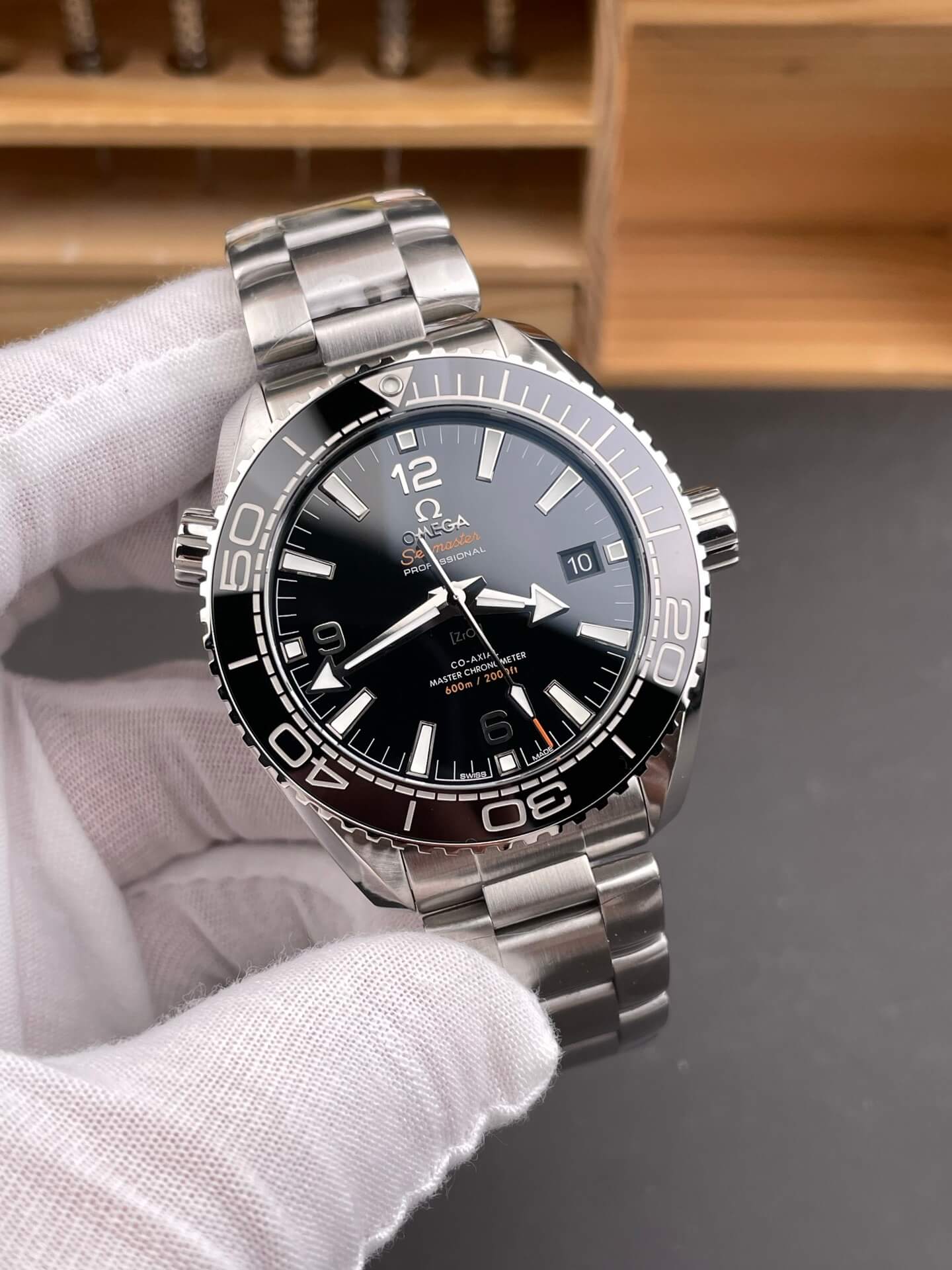 Omega Replica Seamaster Planet Ocean 600M Super Clone Watch 21530442101001
