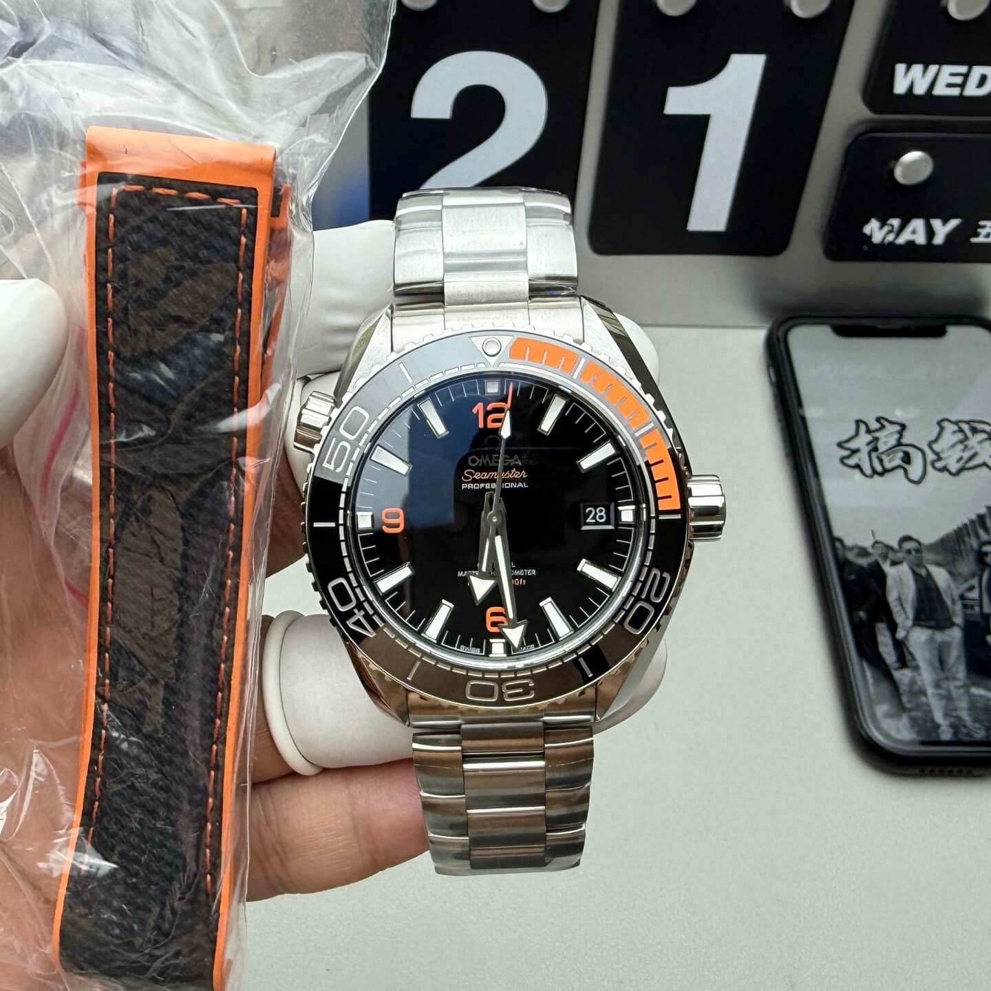 Omega Replica Seamaster Planet Ocean 600M Super Clone Watch 21530442101002