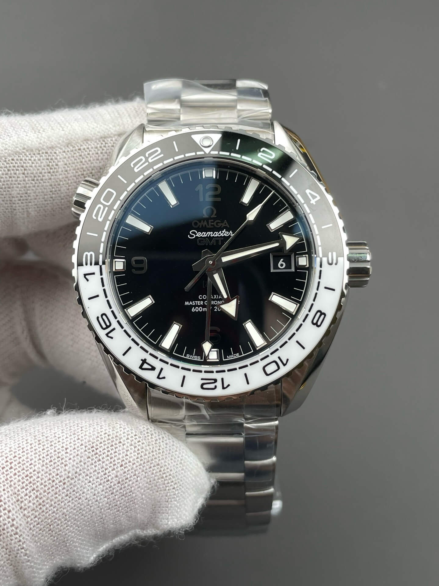 Omega Replica Seamaster Planet Ocean 600M Super Clone Watch 21530442201001 Omega Replica Seamaster Planet Ocean 600M Super Clone Watch 21530442201001