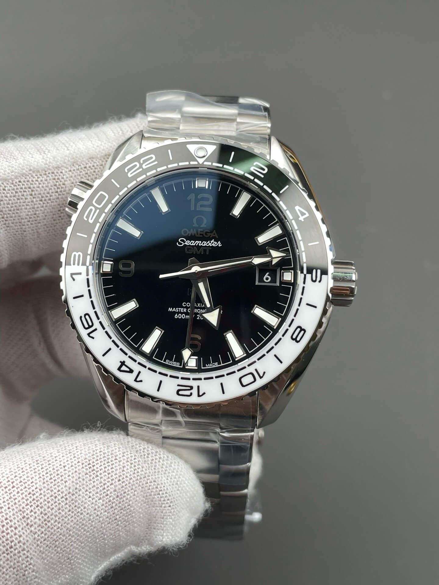 Omega Replica Seamaster Planet Ocean 600M Super Clone Watch 21530442201001 Omega Replica Seamaster Planet Ocean 600M Super Clone Watch 21530442201001