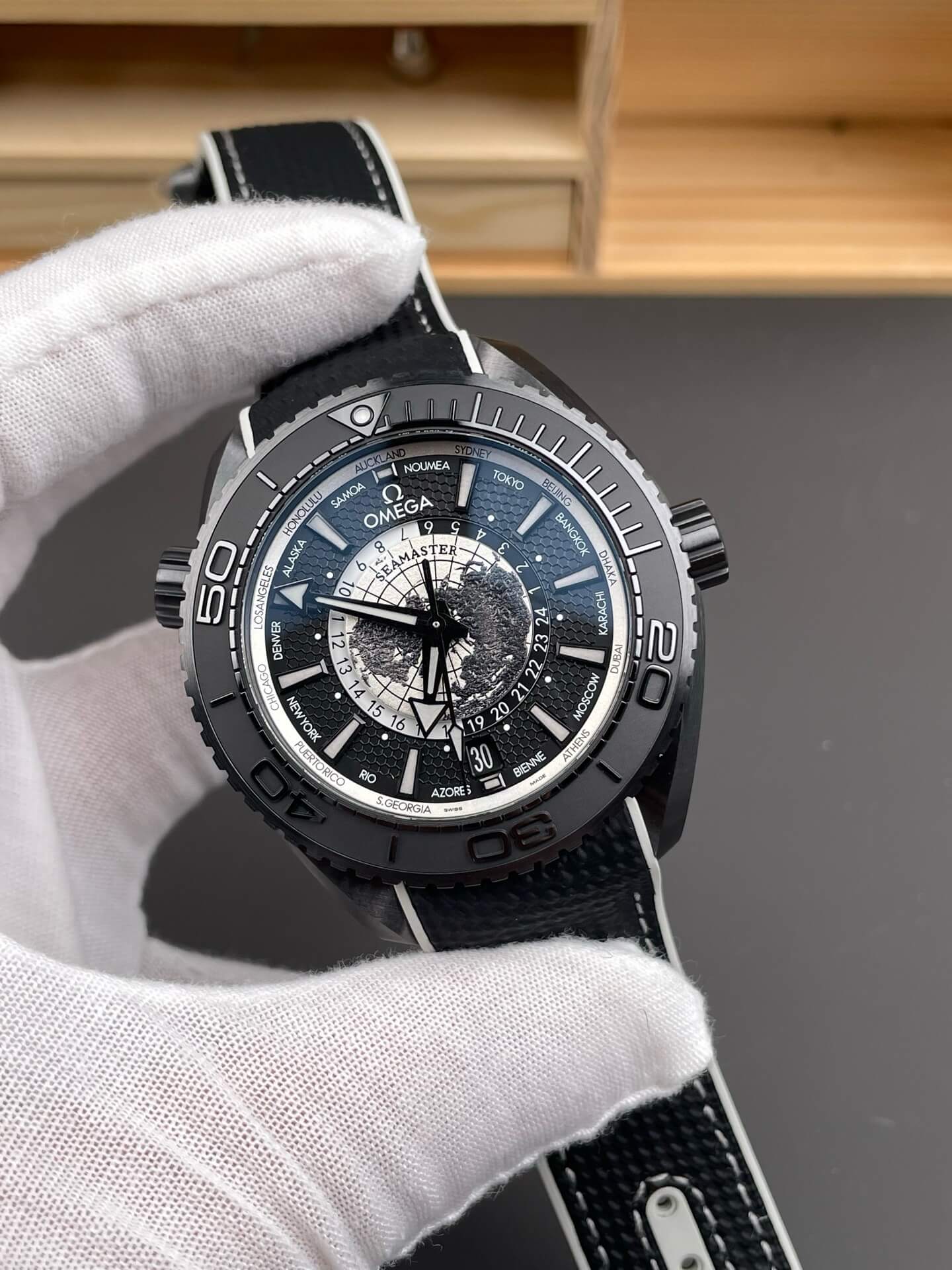 Omega Replica Seamaster Planet Ocean 600M Super Clone Watch 21592462201007 Omega Replica Seamaster Planet Ocean 600M Super Clone Watch 21592462201007