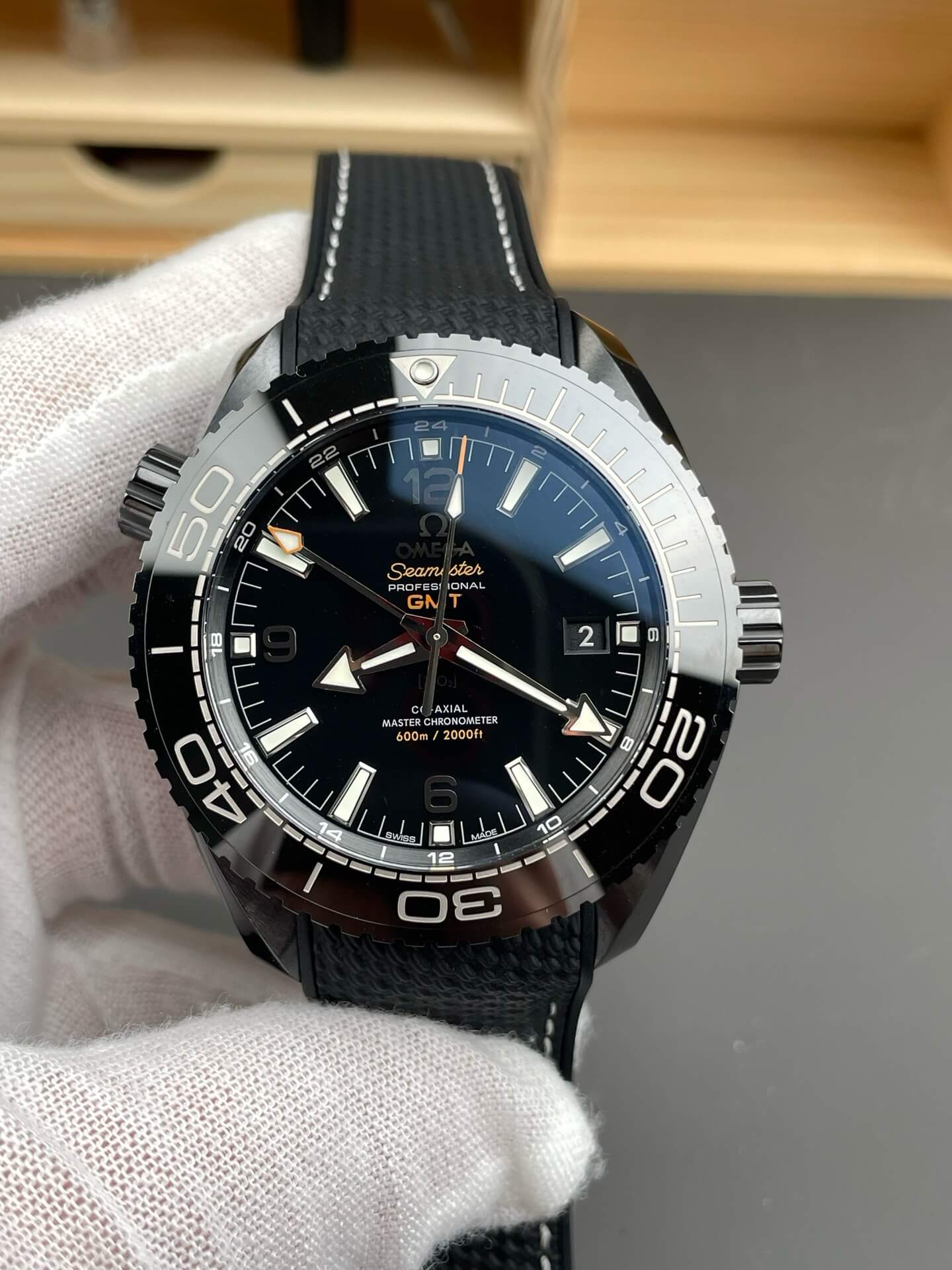 Omega Replica Seamaster Planet Ocean 600M Deep Black Super Clone Watch 21592462201001 Omega Replica Seamaster Planet Ocean 600M Deep Black Super Clone Watch 21592462201001