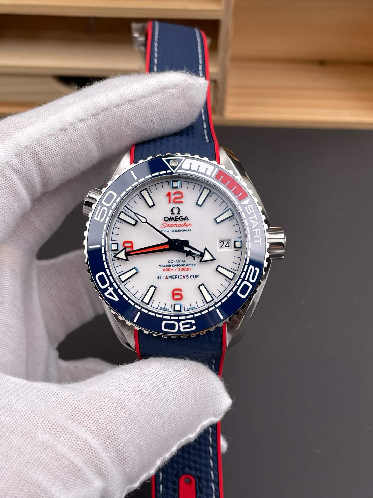 Omega Replica Seamaster Planet Ocean 600m Super Clone Watch America's Cup Limited 21532432104001 Omega Replica Seamaster Planet Ocean 600m Super Clone Watch America's Cup Limited 21532432104001