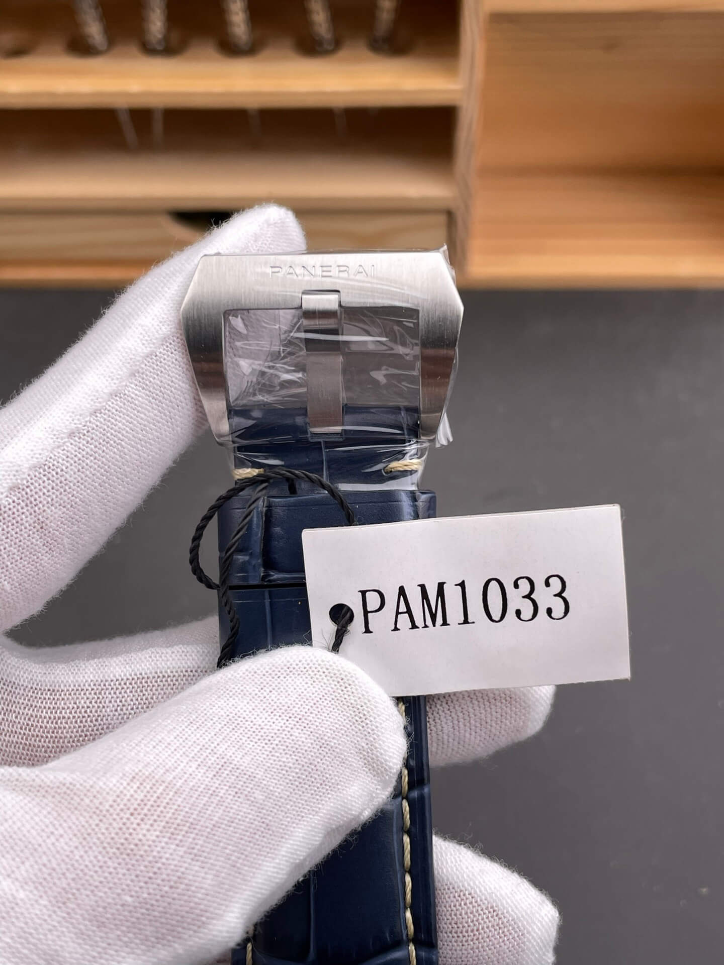 Panerai Replica Luminor 1950 44 3 Days GMT Super Clone Watch PAM01033