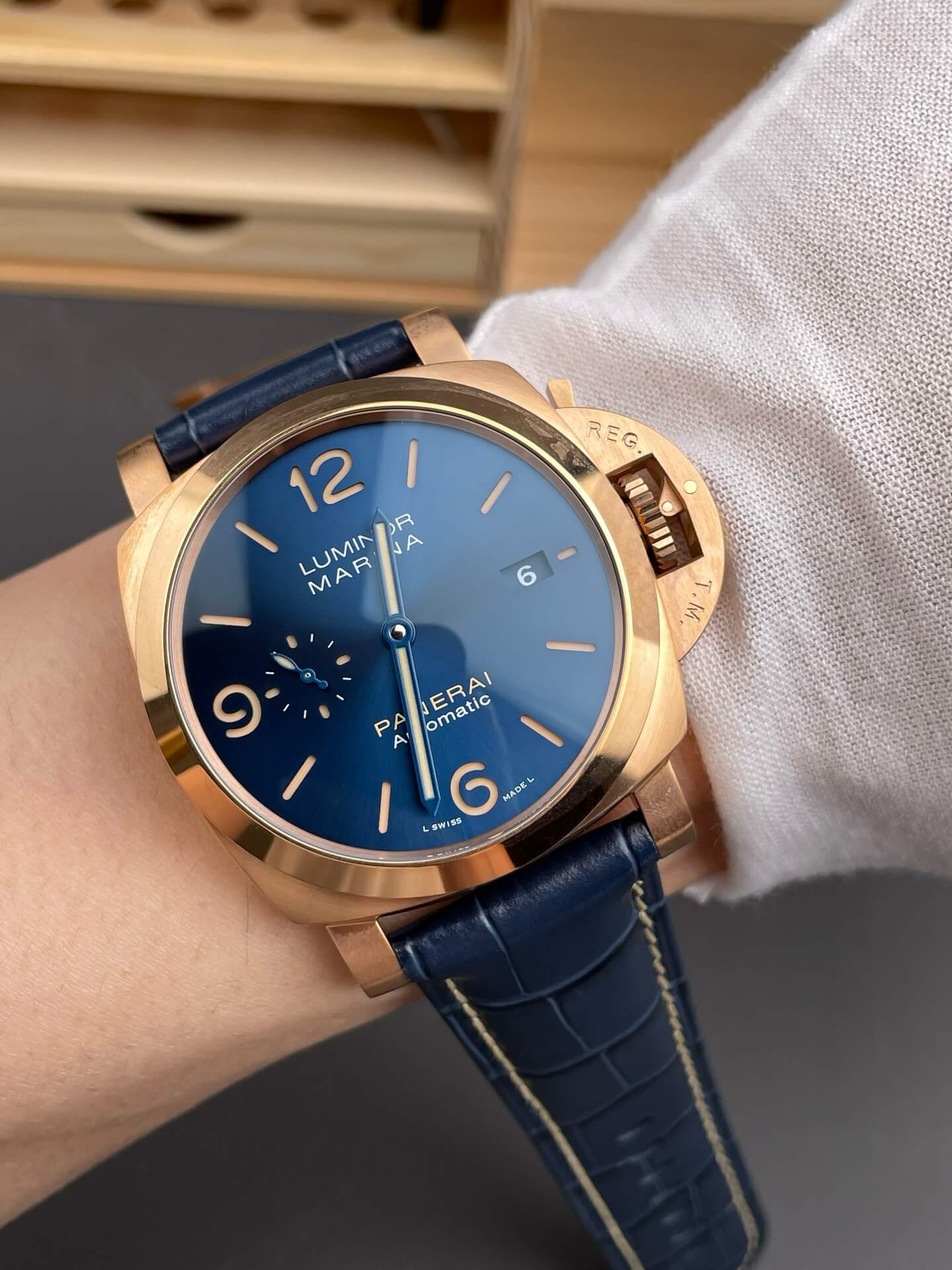 Panerai Replica Luminor Marina Goldtech Super Clone Watch PAM01114 Panerai Replica Luminor Marina Goldtech Super Clone Watch PAM01114