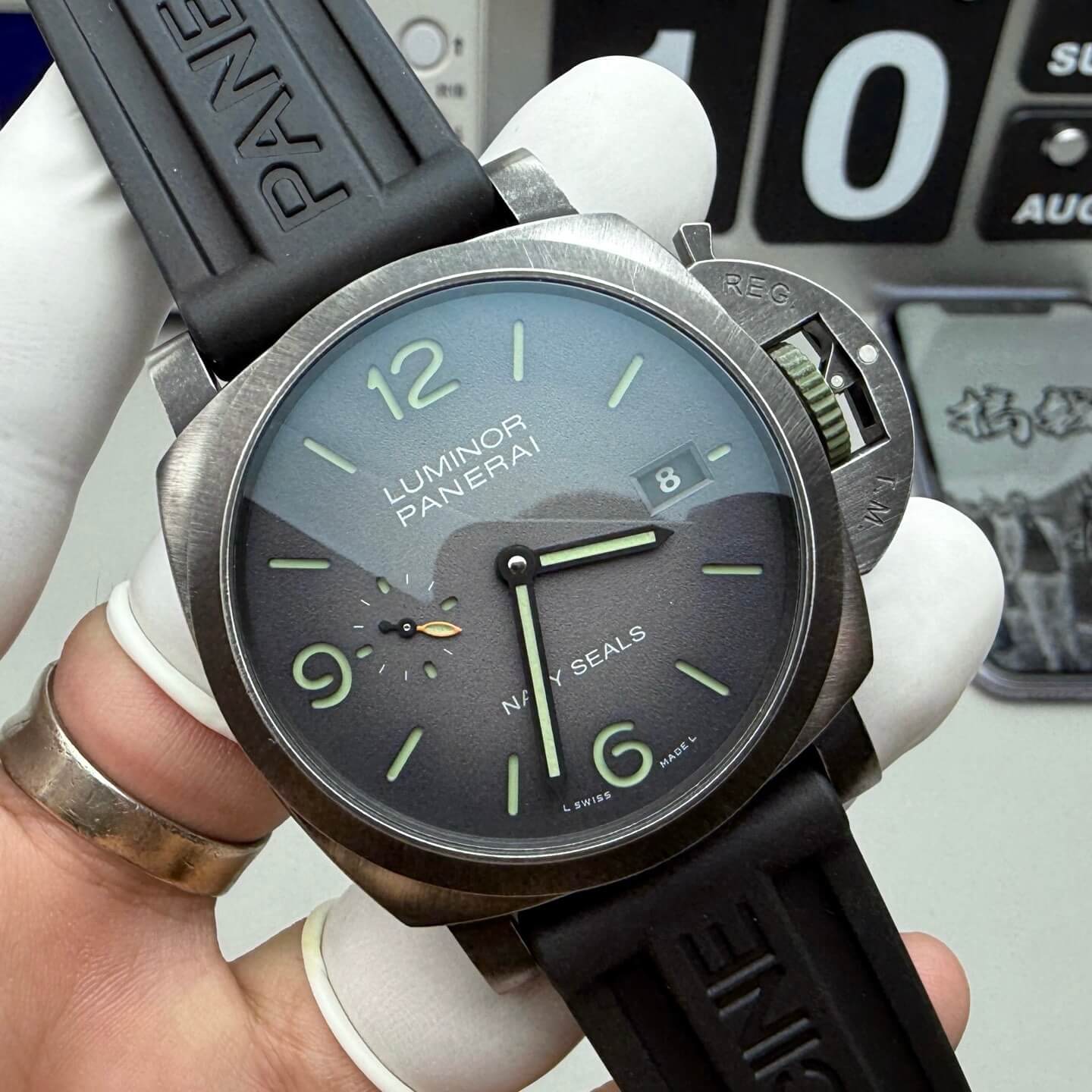 Panerai Replica Luminor Marina Navy SEALs Super Clone Watch PAM01412