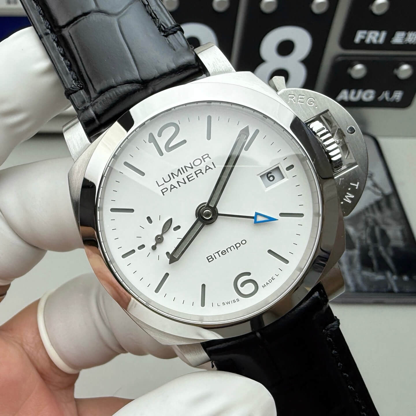 Panerai Replica Luminor Quaranta BiTempo Super Clone Watch PAM01367