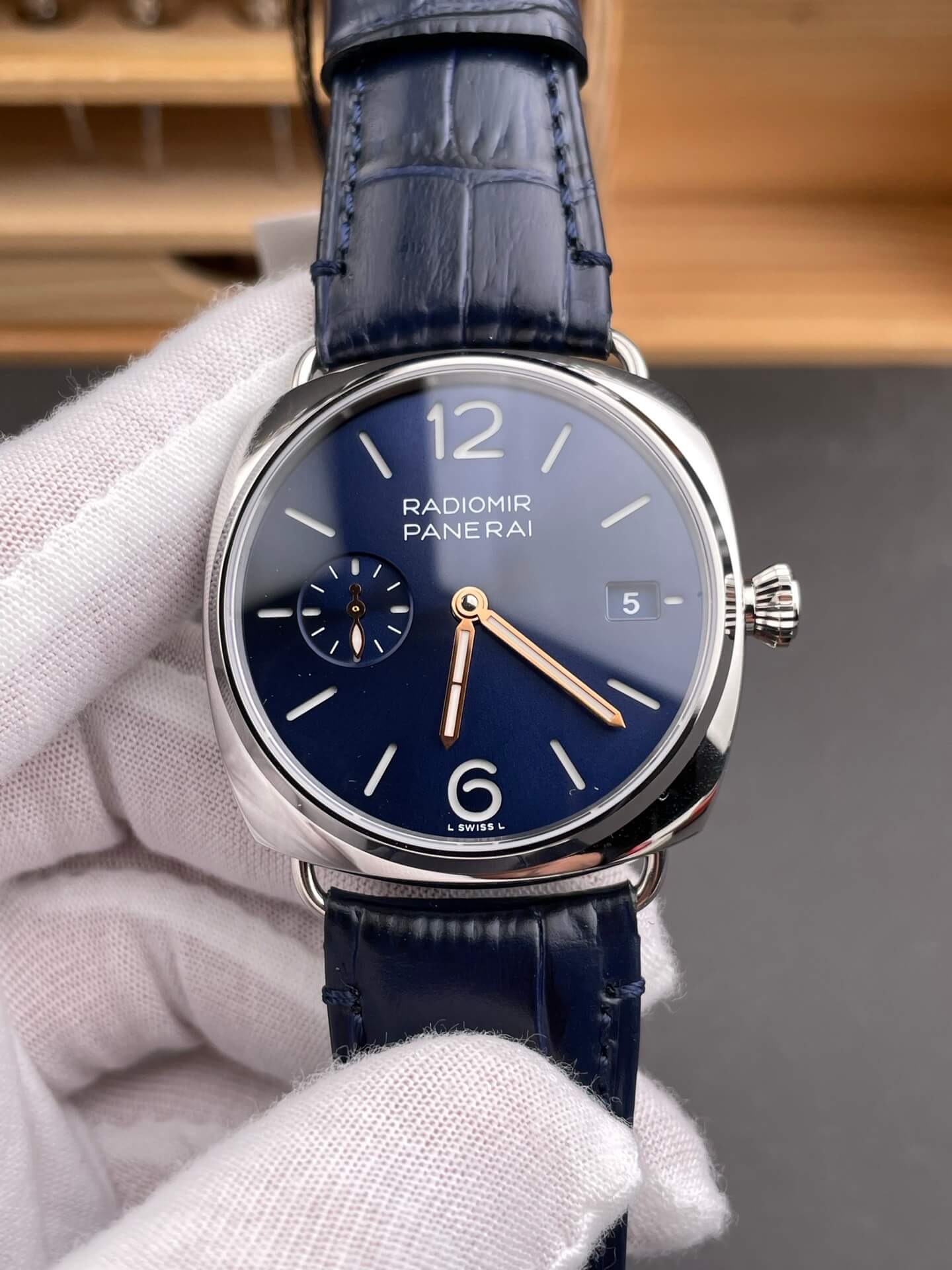 Panerai Replica Radiomir Quaranta Super Clone Watch PAM01293