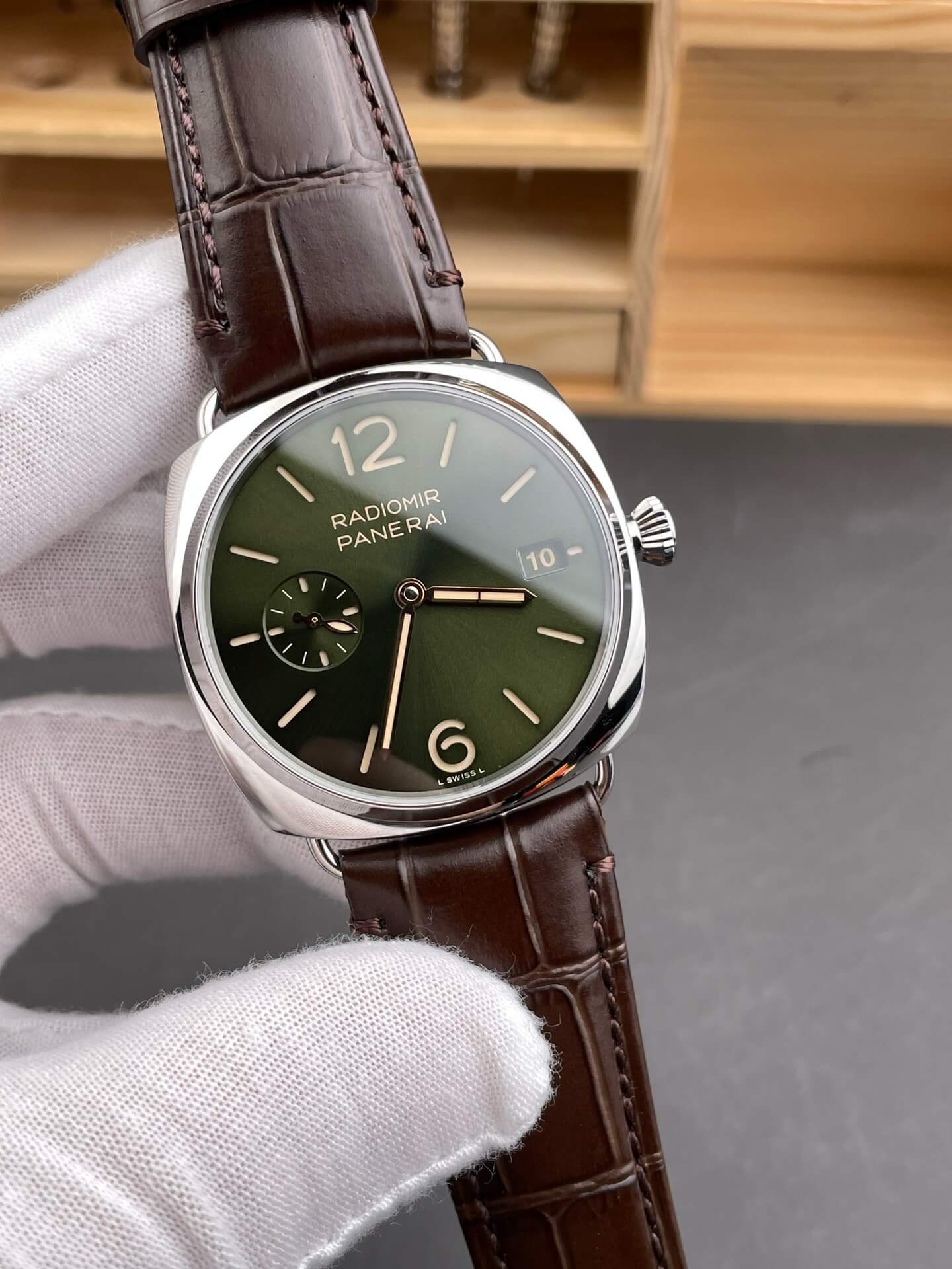 Panerai Replica Radiomir Quaranta Super Clone Watch PAM01386