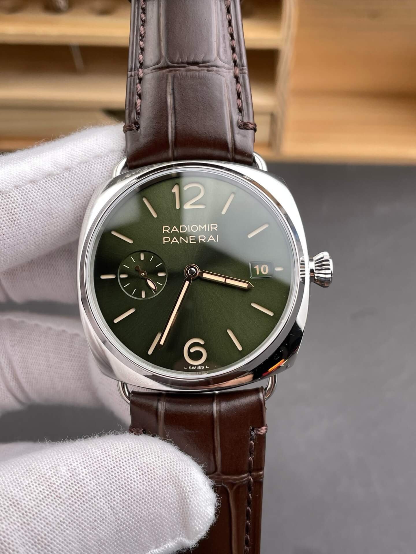 Panerai Replica Radiomir Quaranta Super Clone Watch PAM01386