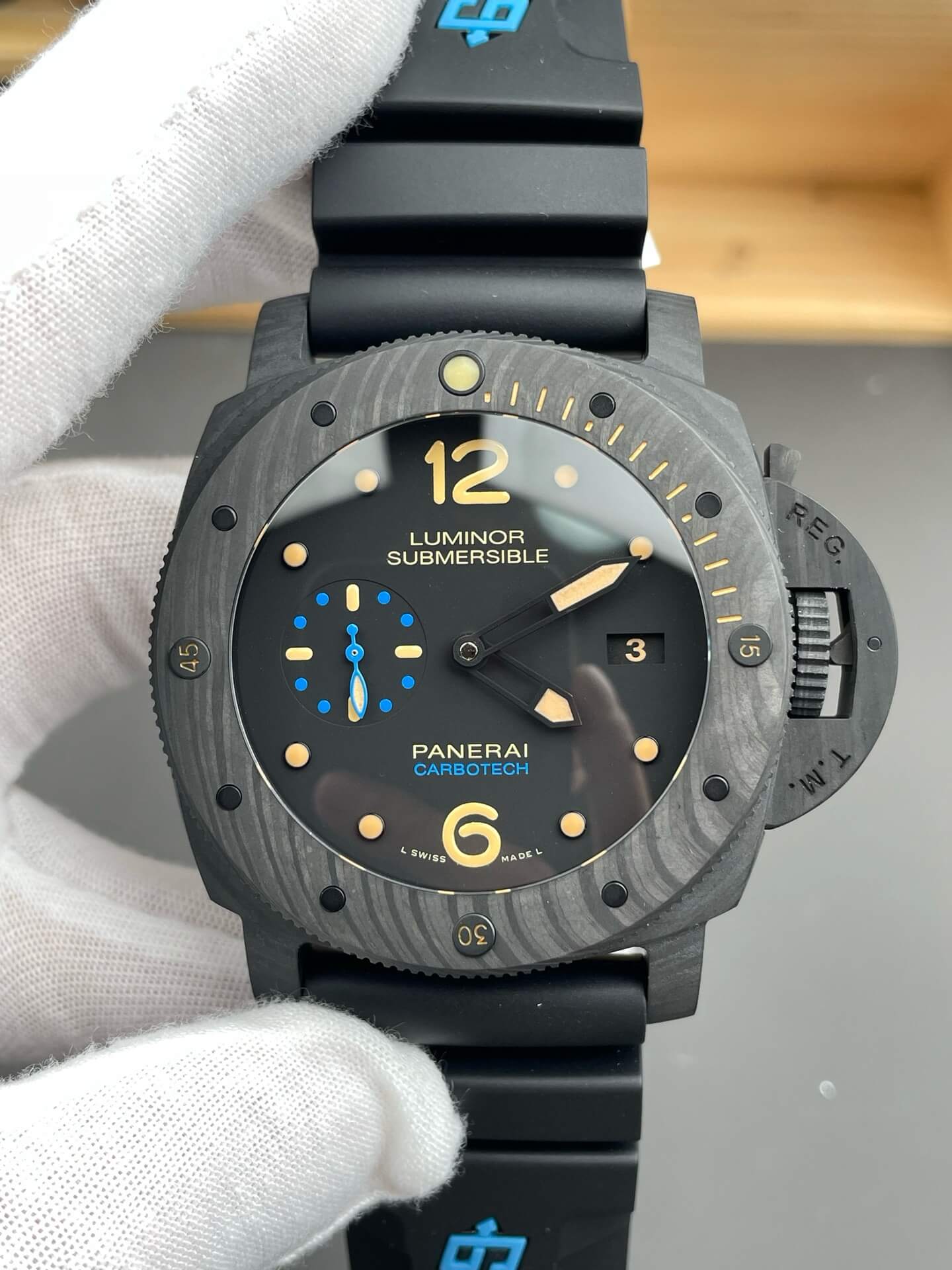Panerai Replica Submersible Carbotech Super Clone Watch PAM00616 Panerai Replica Submersible Carbotech Super Clone Watch PAM00616