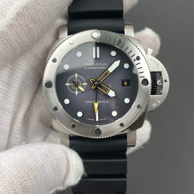 Panerai Replica Submersible GMT Navy SEALs Super Clone Watch PAM01323