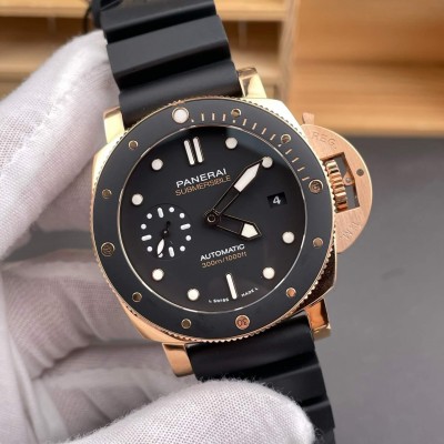 Panerai Replica Submersible Goldtech Super Clone Watch PAM02164
