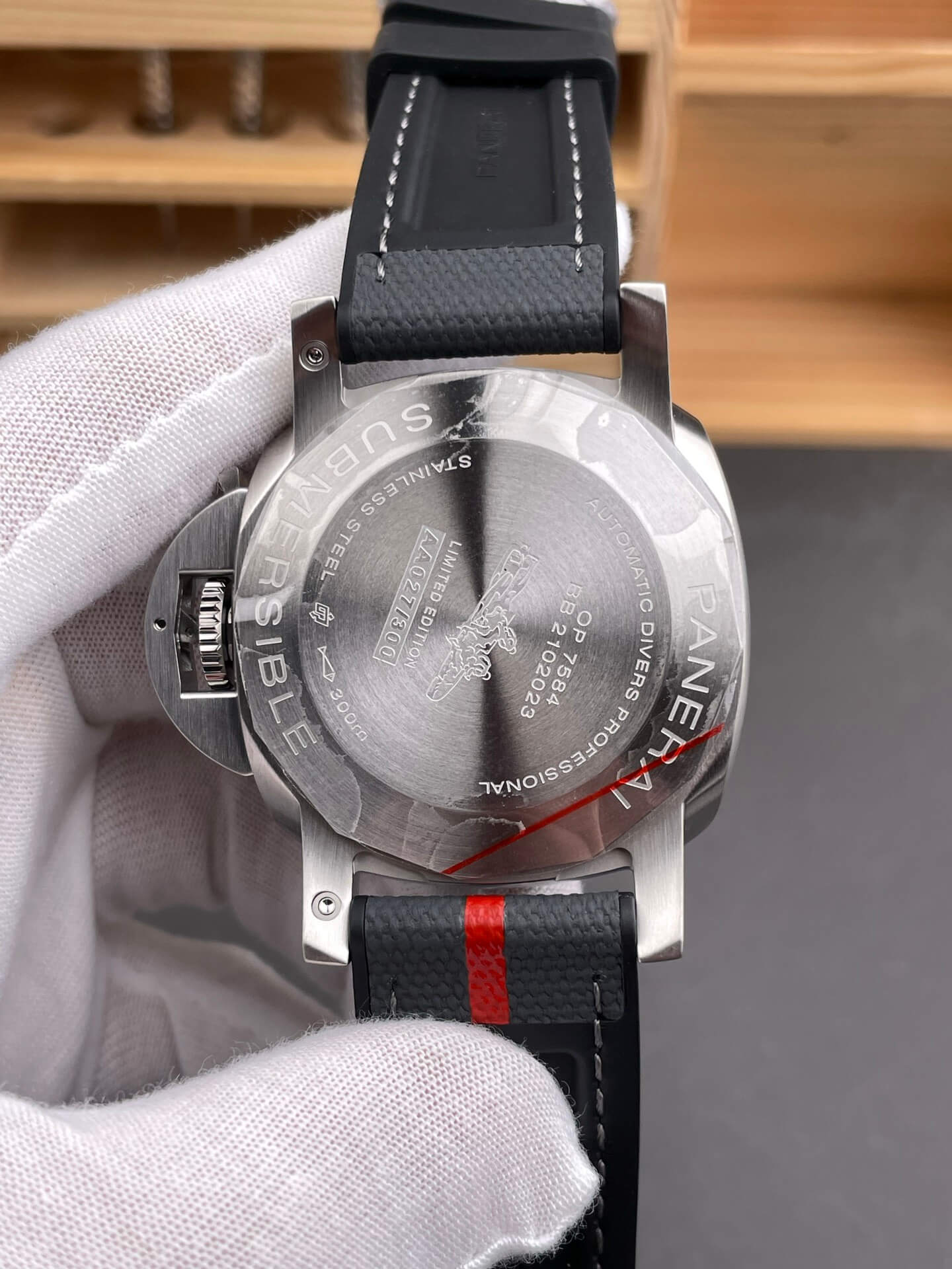 Panerai Replica Submersible Luna Rossa Super Clone Watch PAM01565