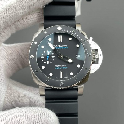 Panerai Replica Submersible Clone Watch PAM00683