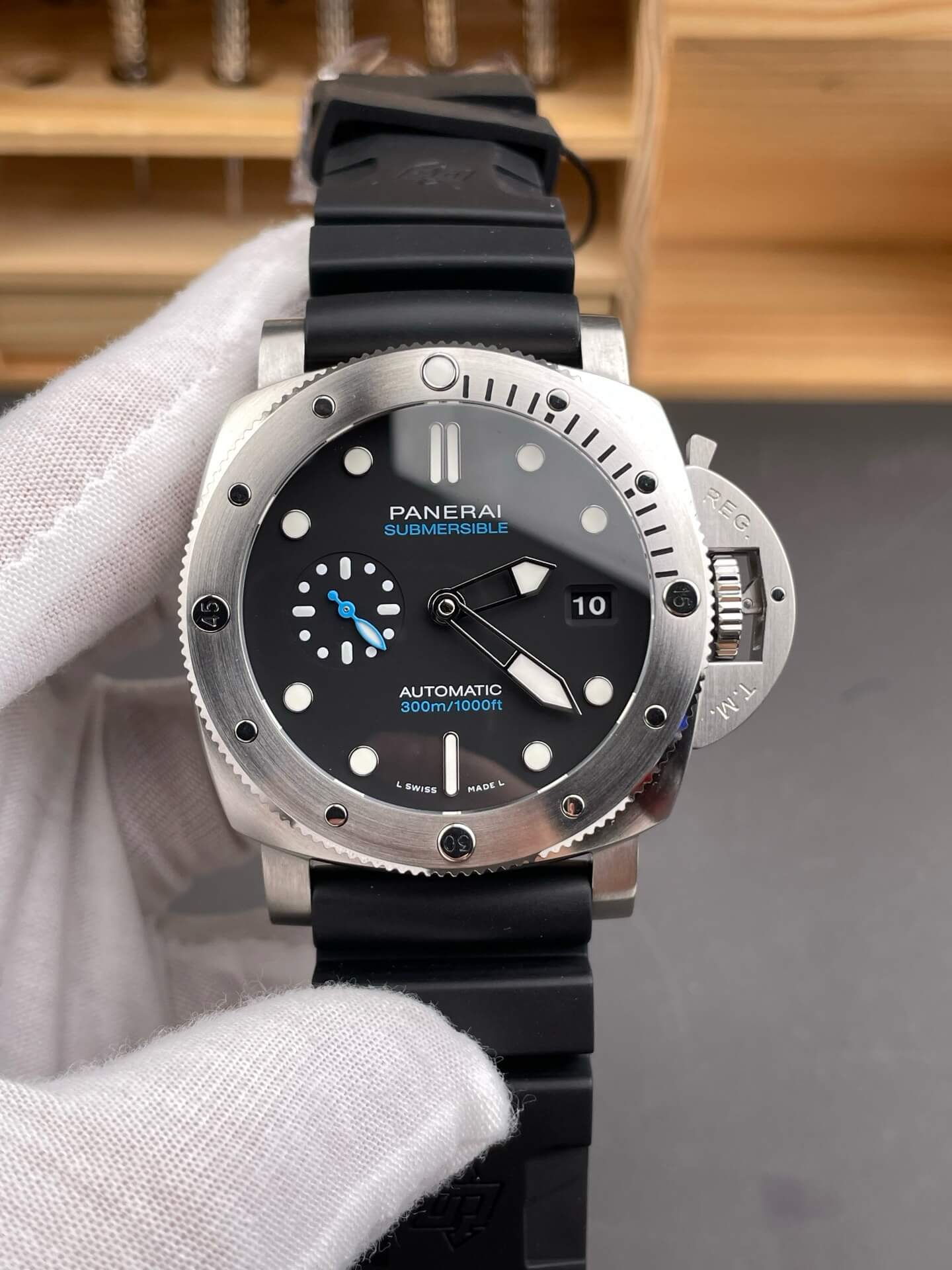 Panerai Replica Submersible QuarantaQuattro Super Clone Watch PAM01229