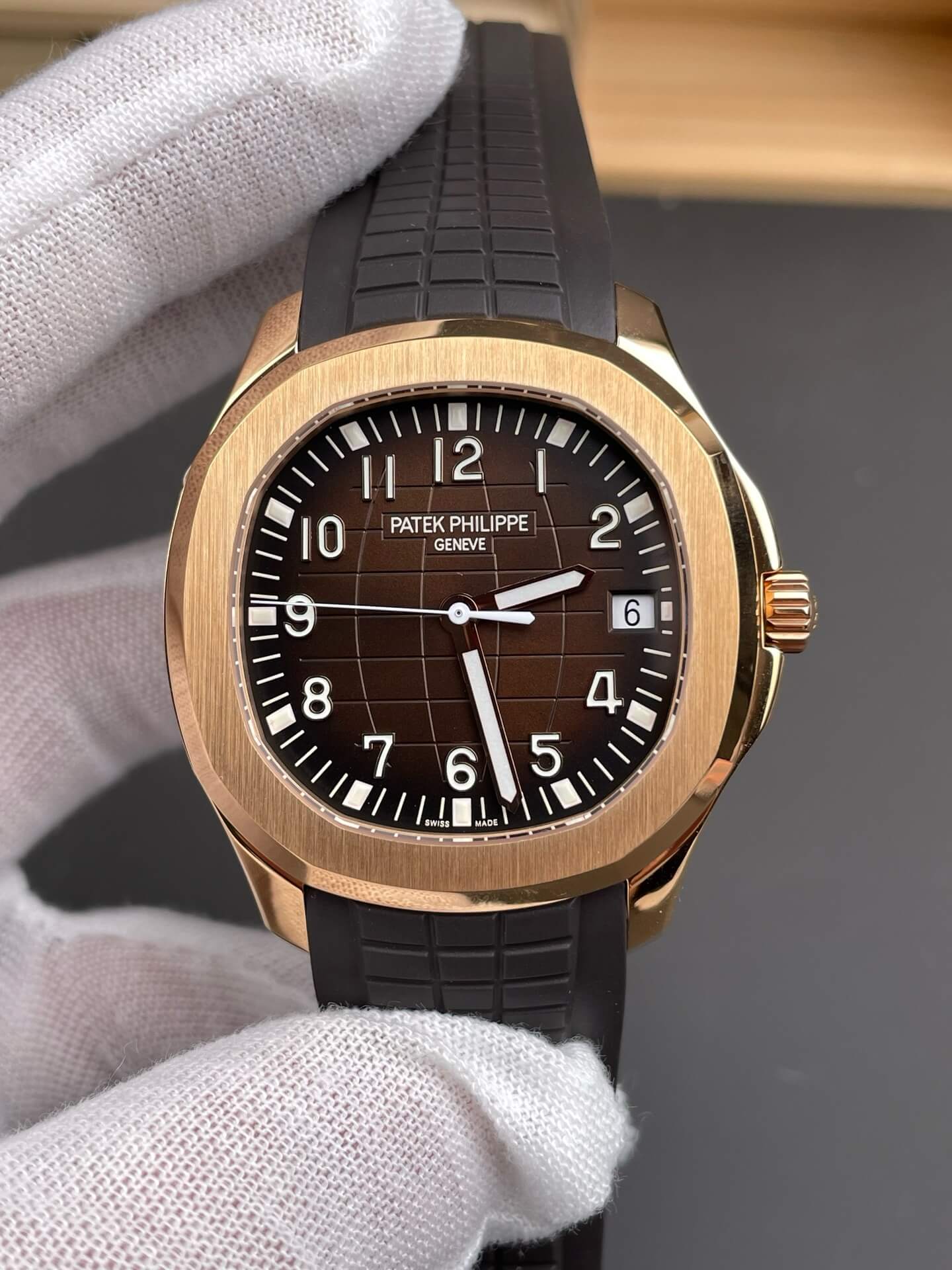 Patek Philippe Replica Aquanaut Super Clone Watch 5167R-001 Patek Philippe Replica Aquanaut Super Clone Watch 5167R-001