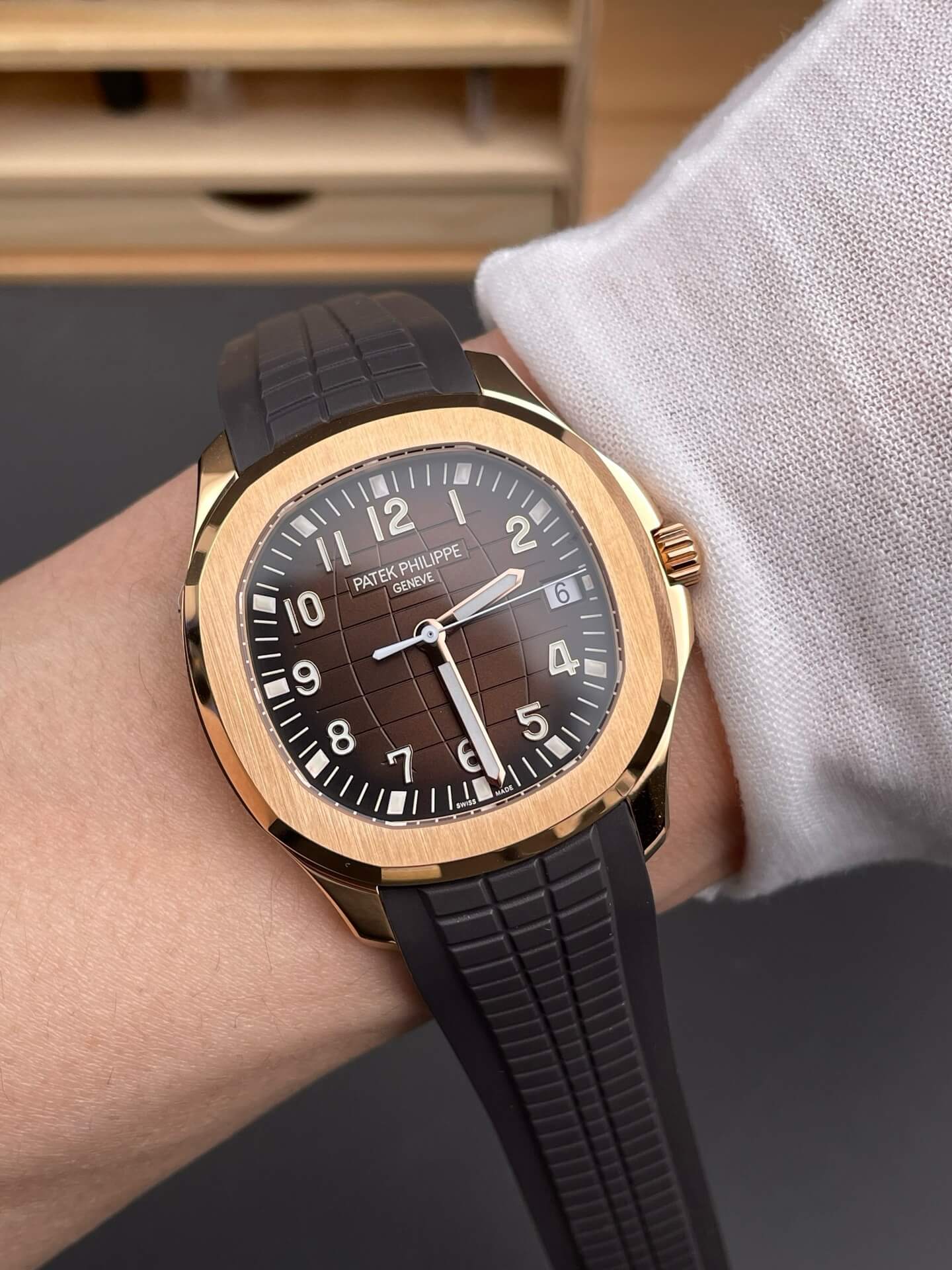 Patek Philippe Replica Aquanaut Super Clone Watch 5167R-001 Patek Philippe Replica Aquanaut Super Clone Watch 5167R-001