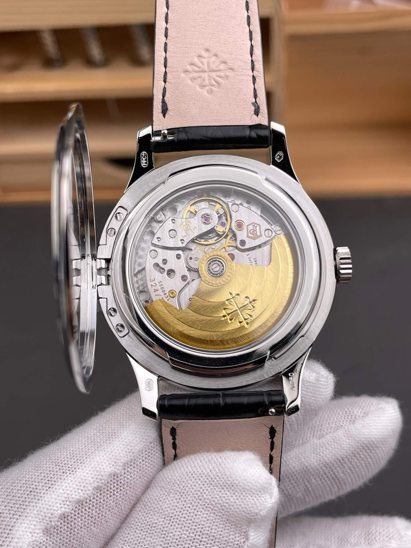 Patek Philippe Replica Calatrava Super Clone Watch 5227G-001