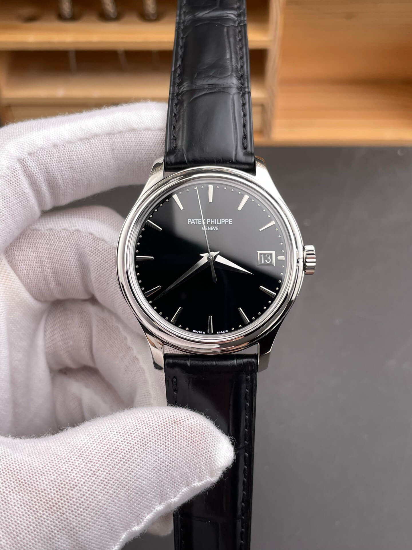 Patek Philippe Replica Calatrava Super Clone Watch 5227G-010