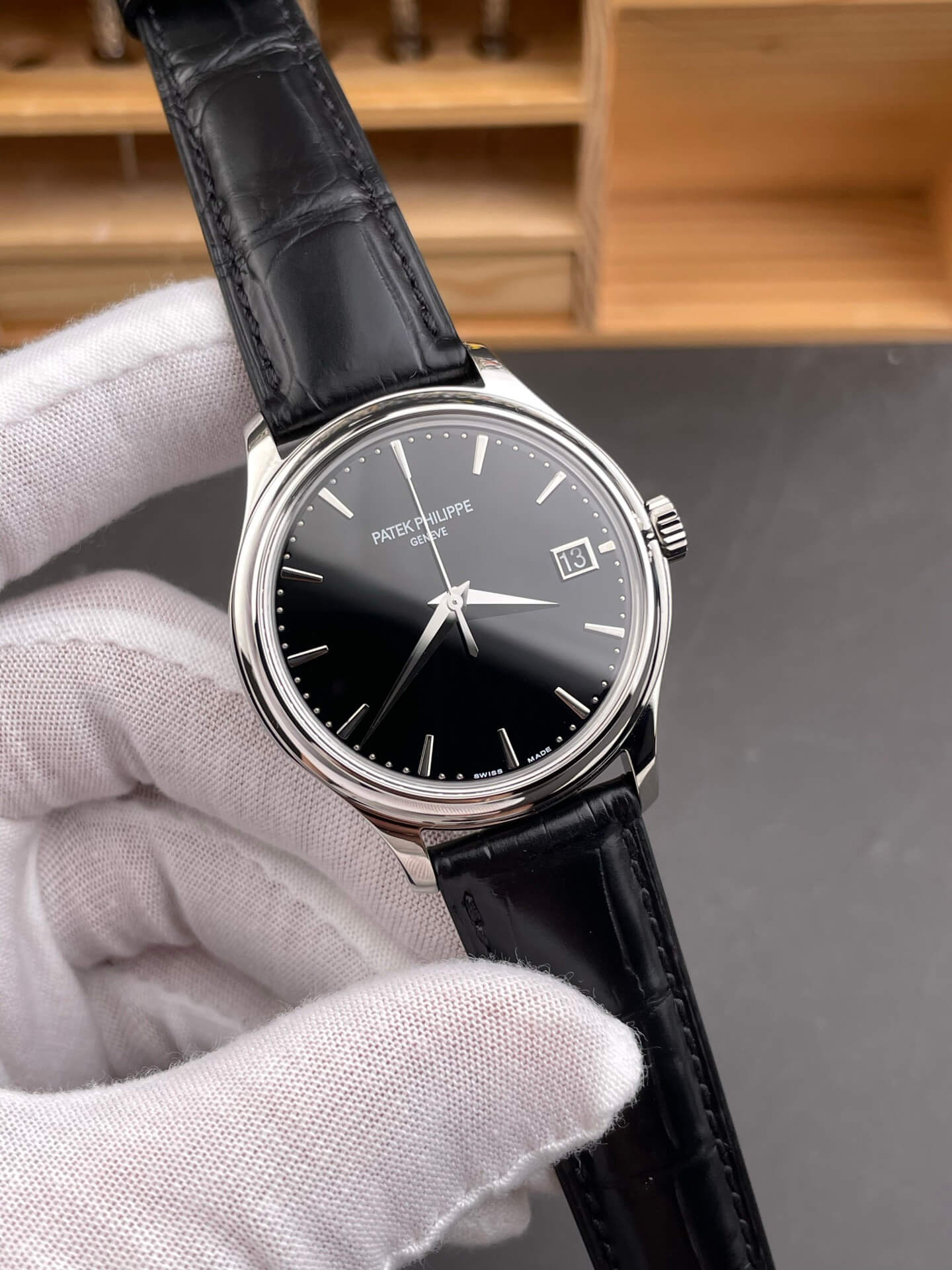 Patek Philippe Replica Calatrava Super Clone Watch 5227G-010