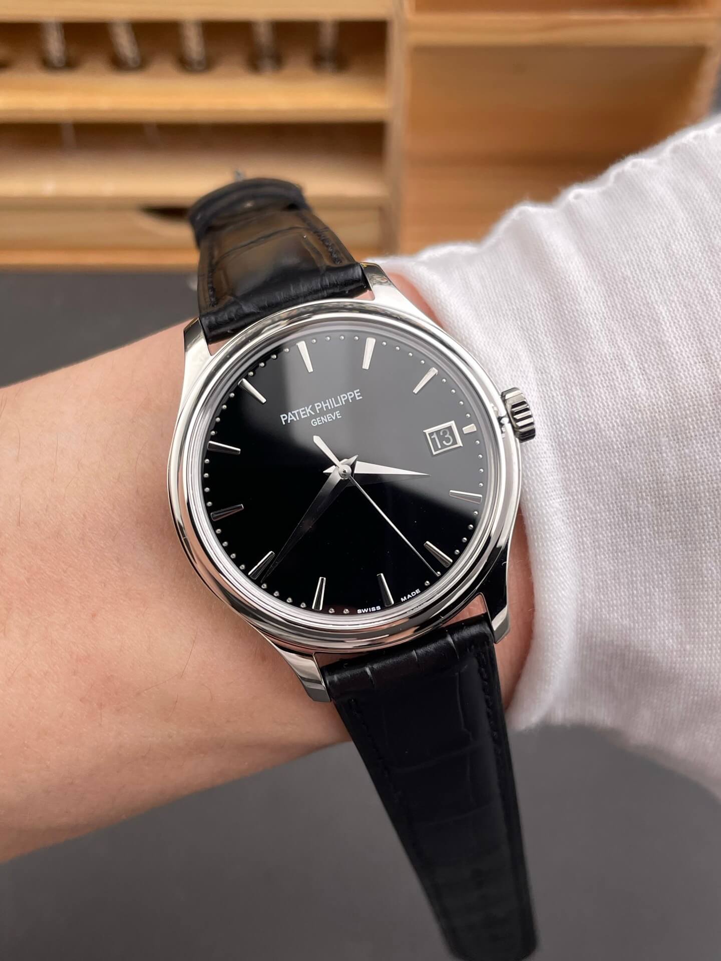 Patek Philippe Replica Calatrava Super Clone Watch 5227G-010