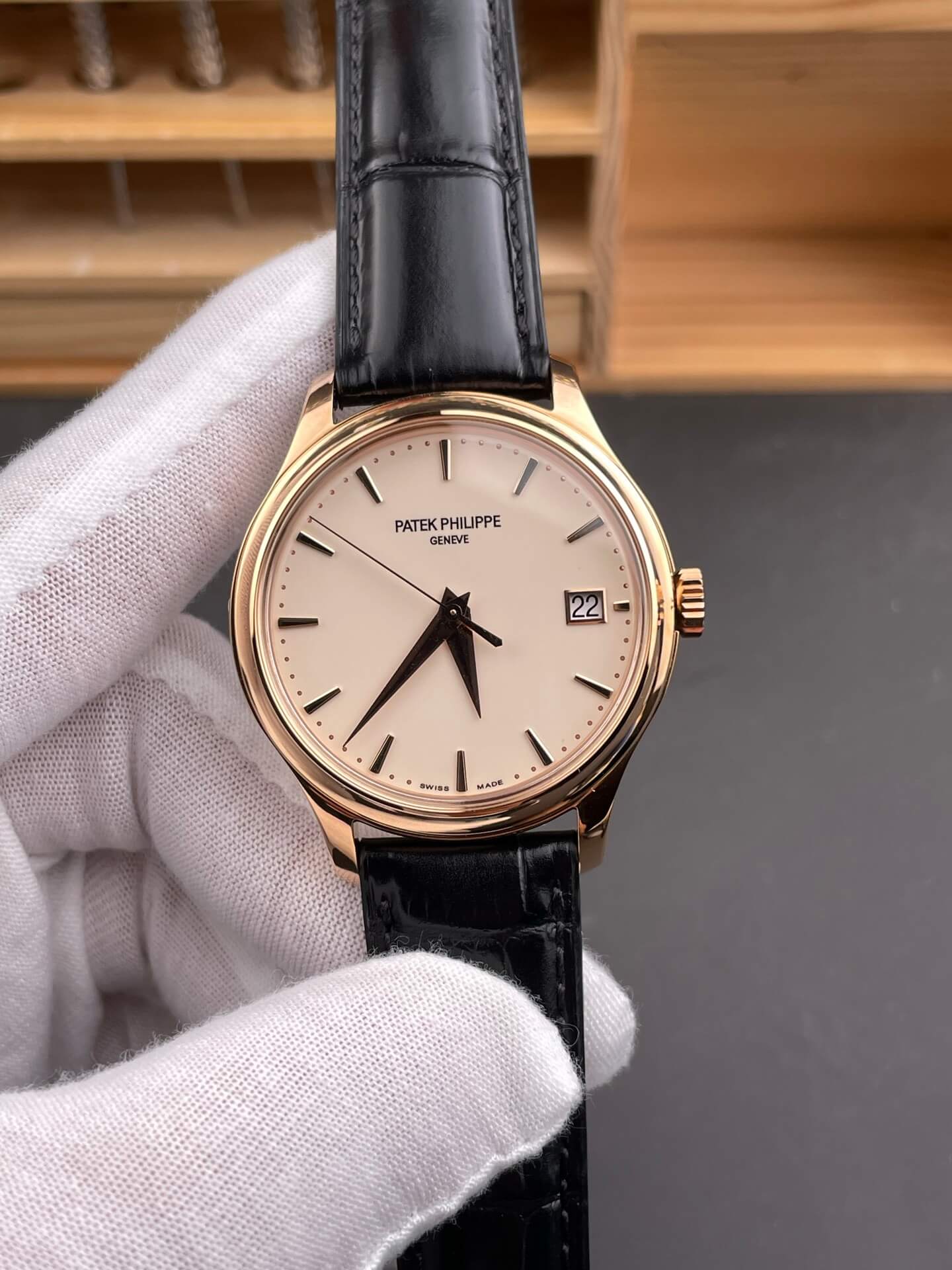 Patek Philippe Replica Calatrava Super Clone Watch 5227R-001