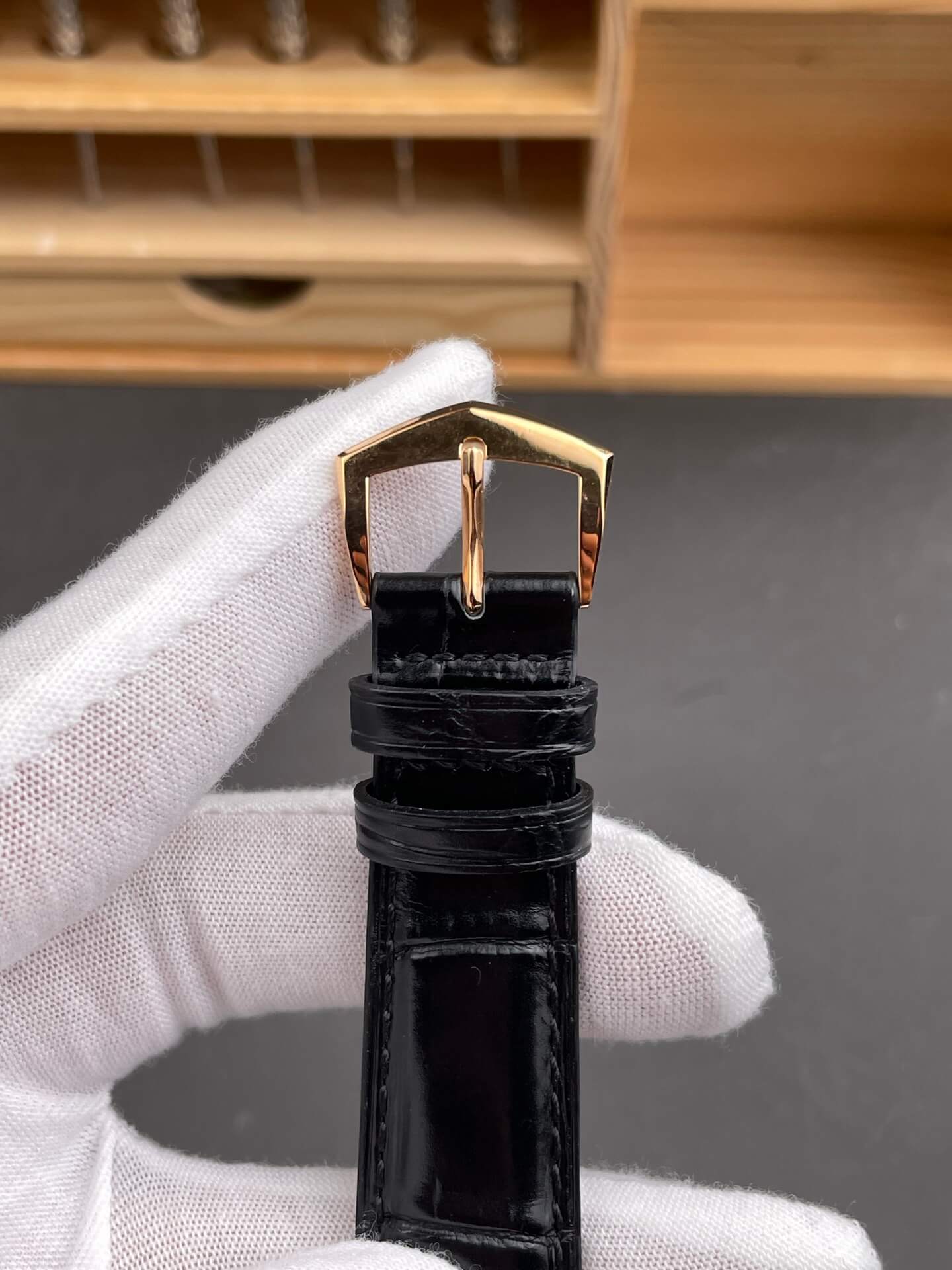 Patek Philippe Replica Calatrava Super Clone Watch 5227R-001